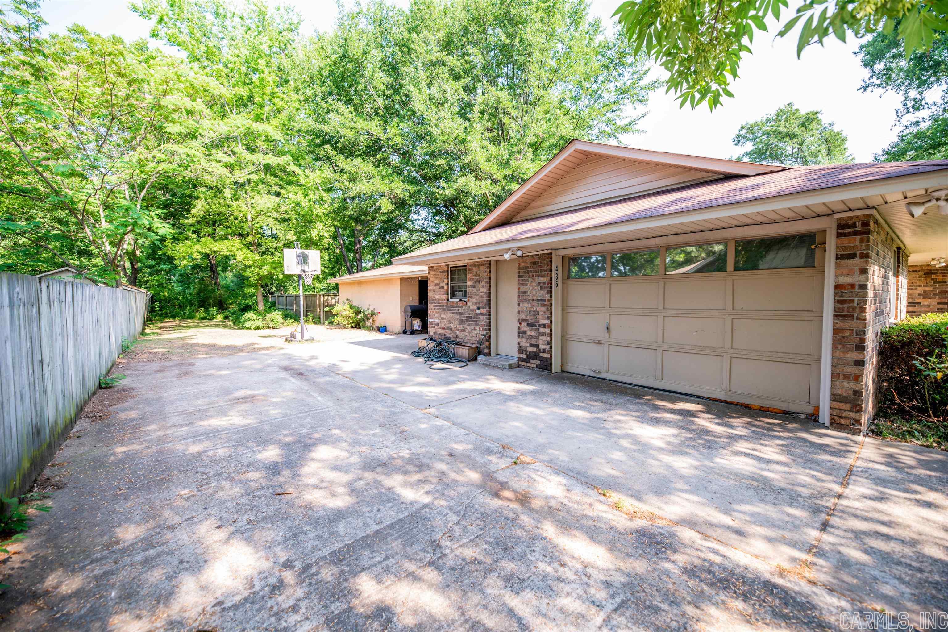 DAVIS & GARVIN - Residential