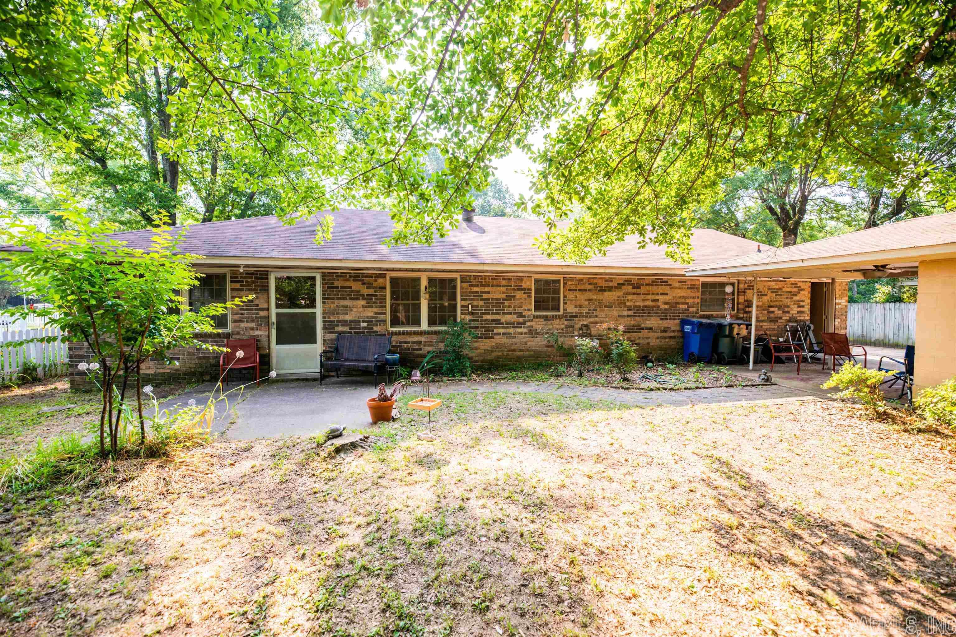 DAVIS & GARVIN - Residential