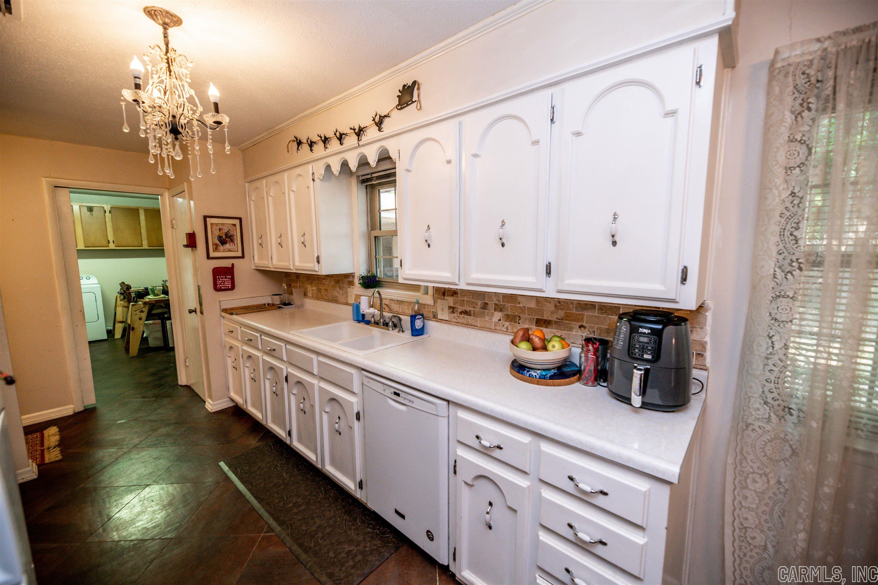 DAVIS & GARVIN - Residential