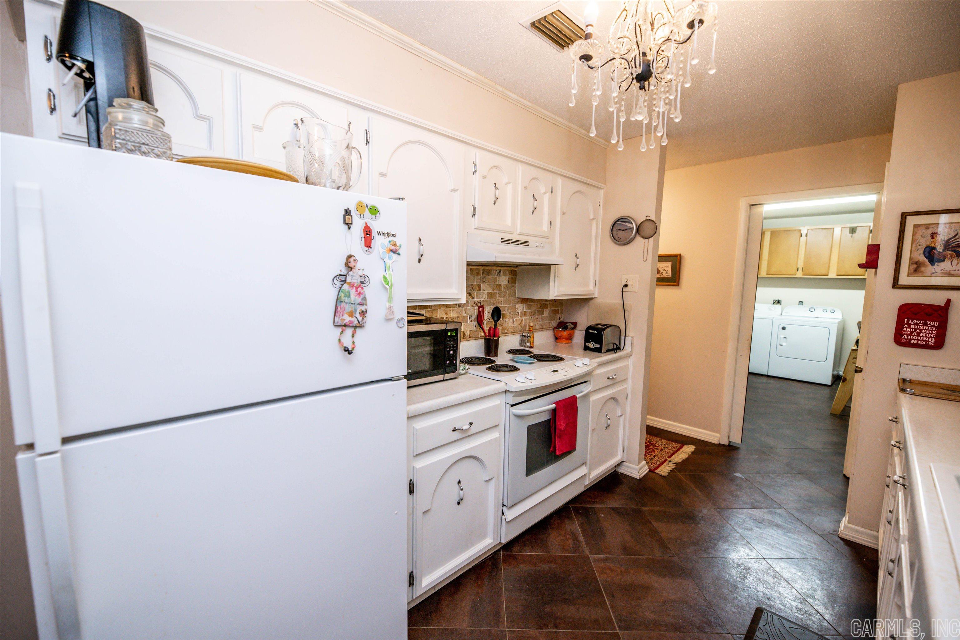 DAVIS & GARVIN - Residential