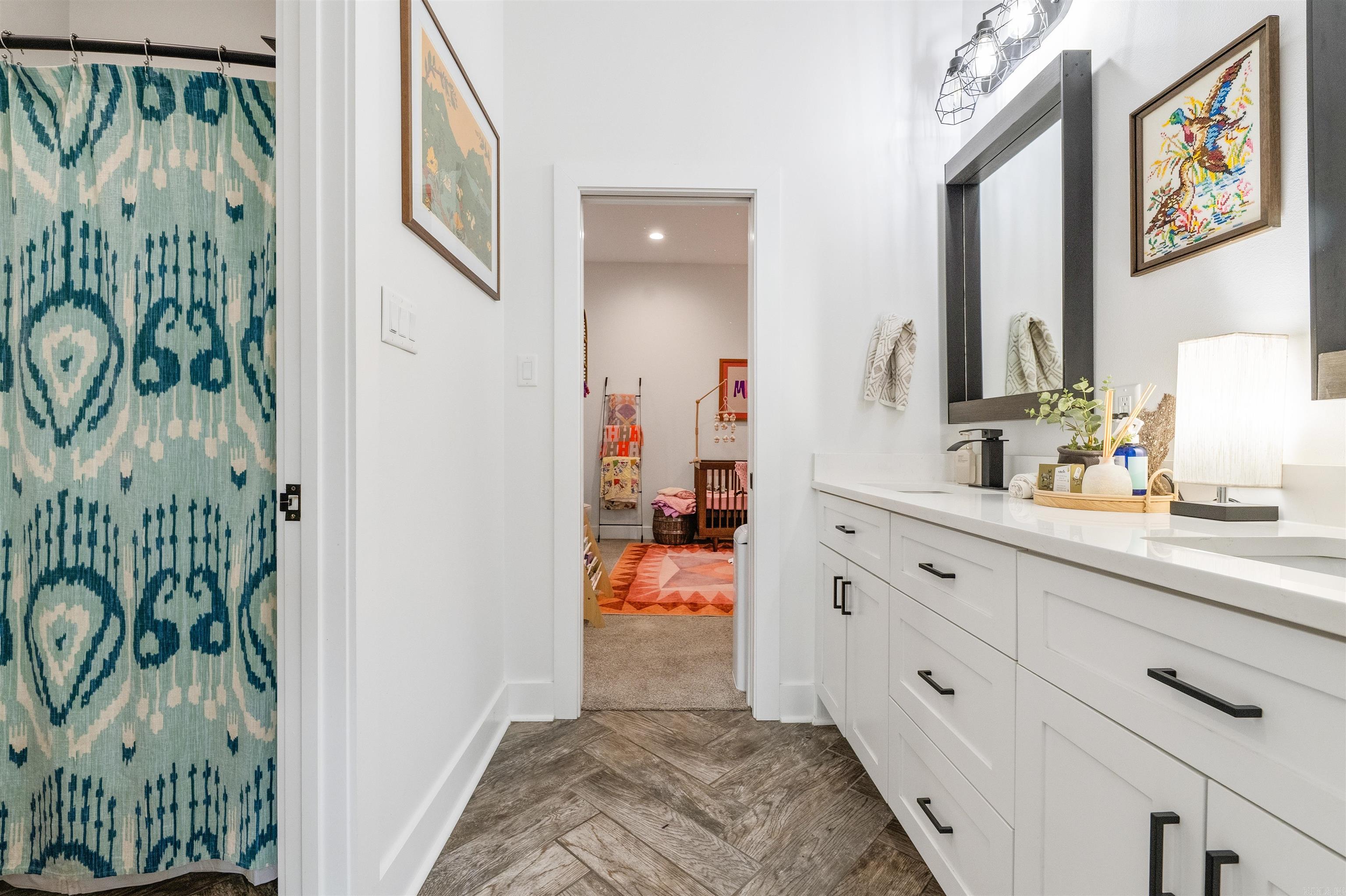 COLDWATER CREEK - Residential