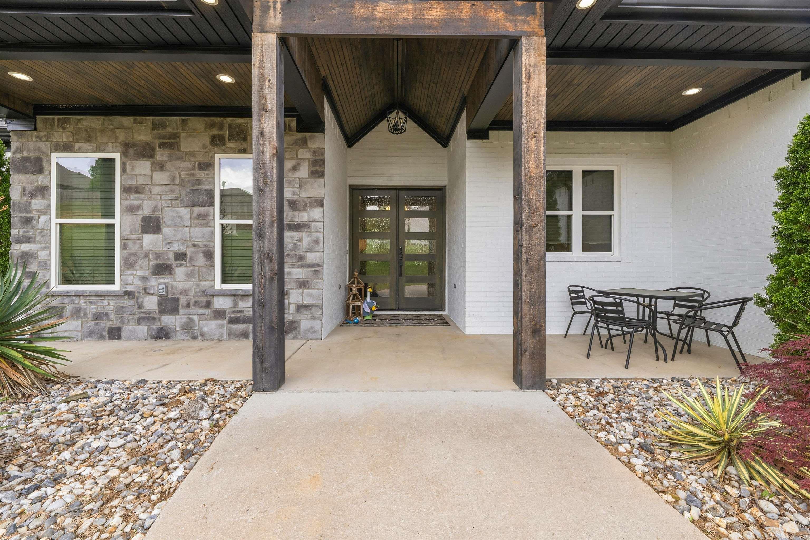 COLDWATER CREEK - Residential