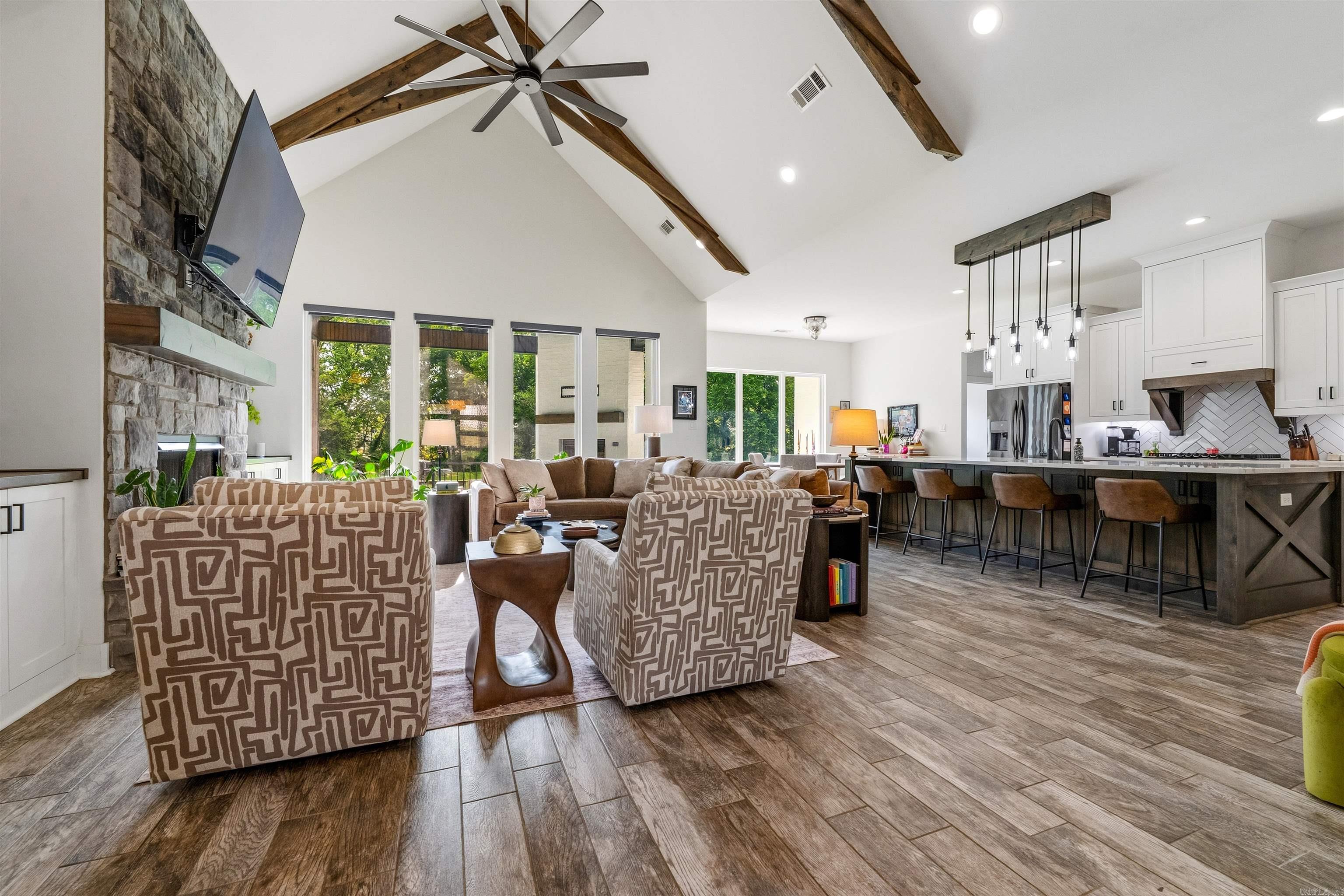 COLDWATER CREEK - Residential