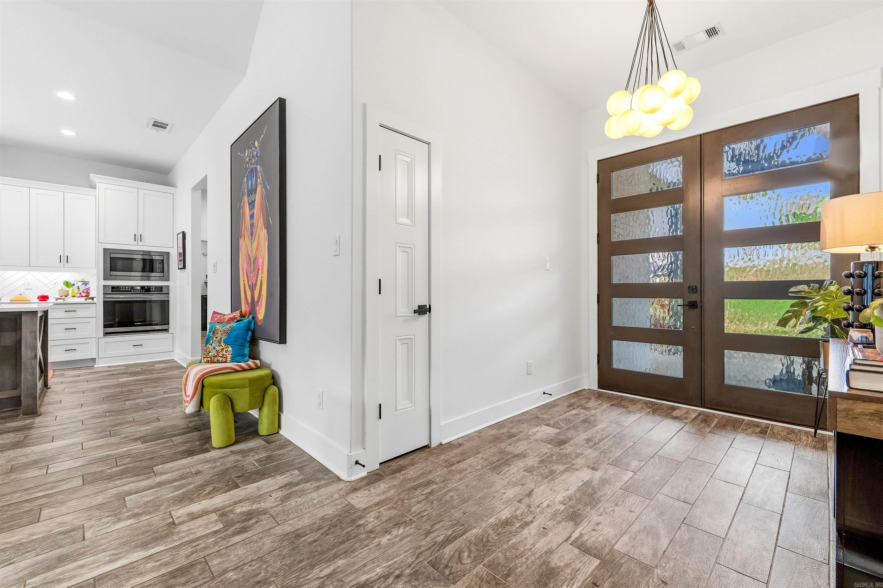 COLDWATER CREEK - Residential