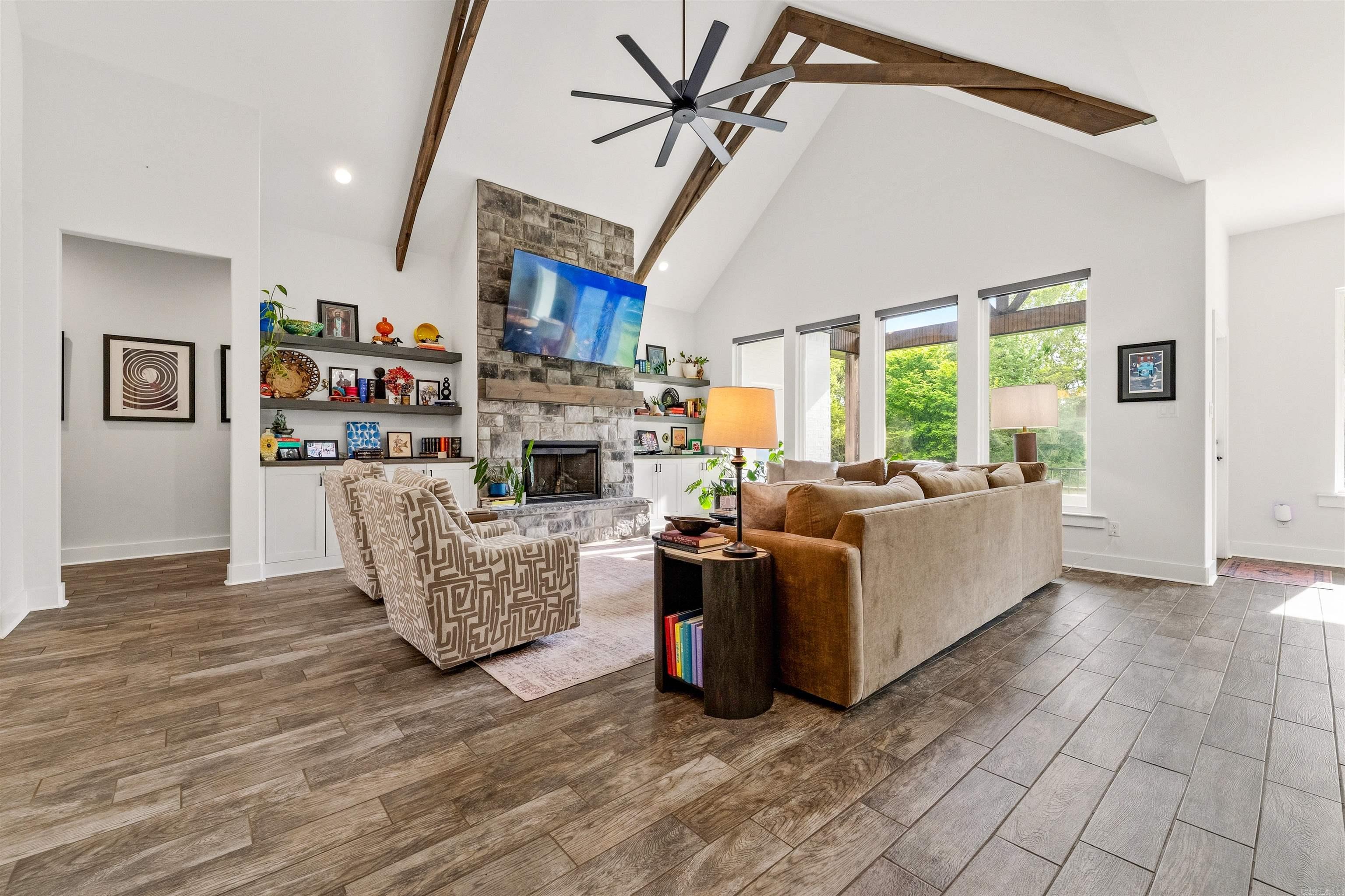 COLDWATER CREEK - Residential