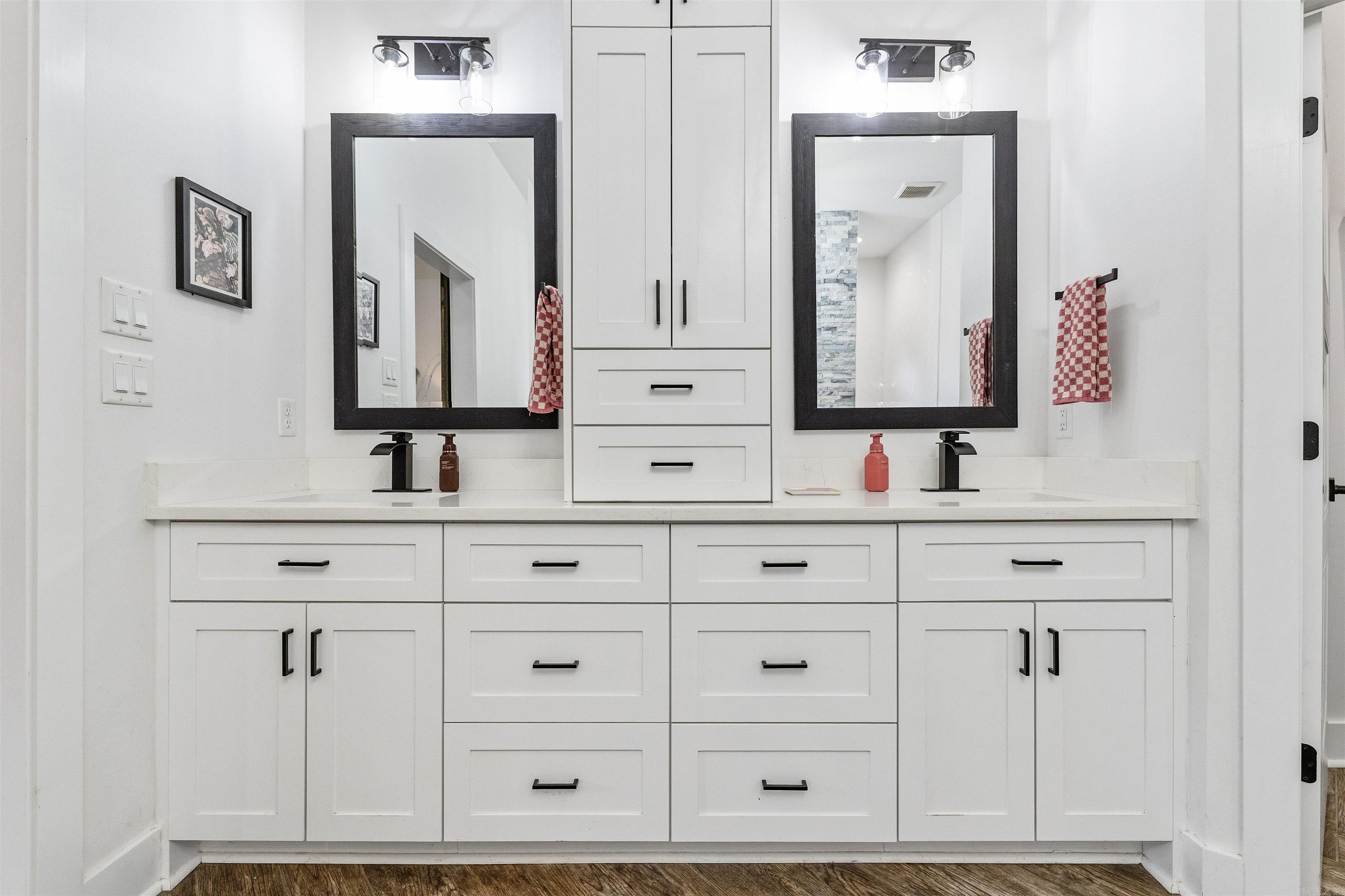 COLDWATER CREEK - Residential