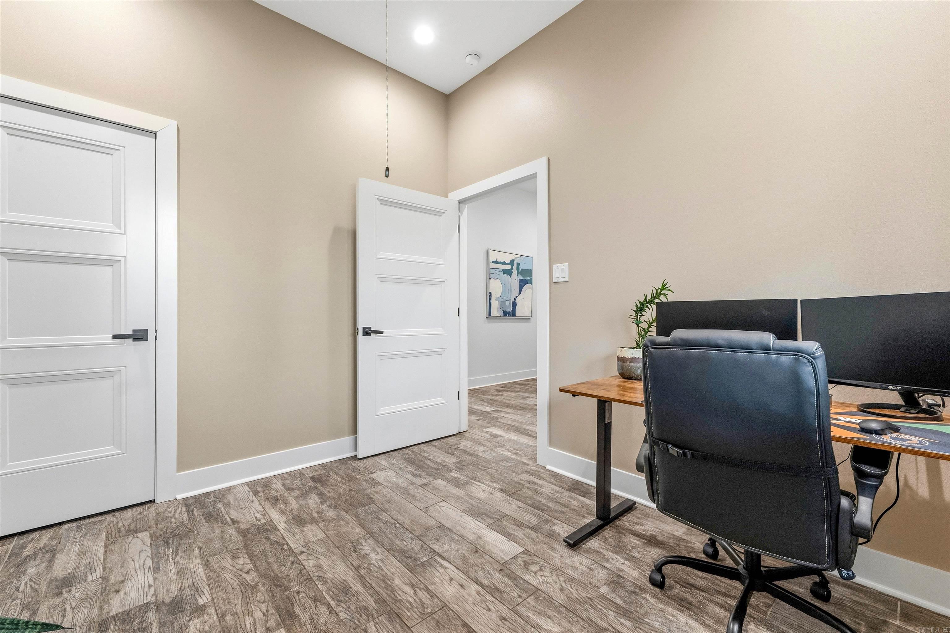 COLDWATER CREEK - Residential