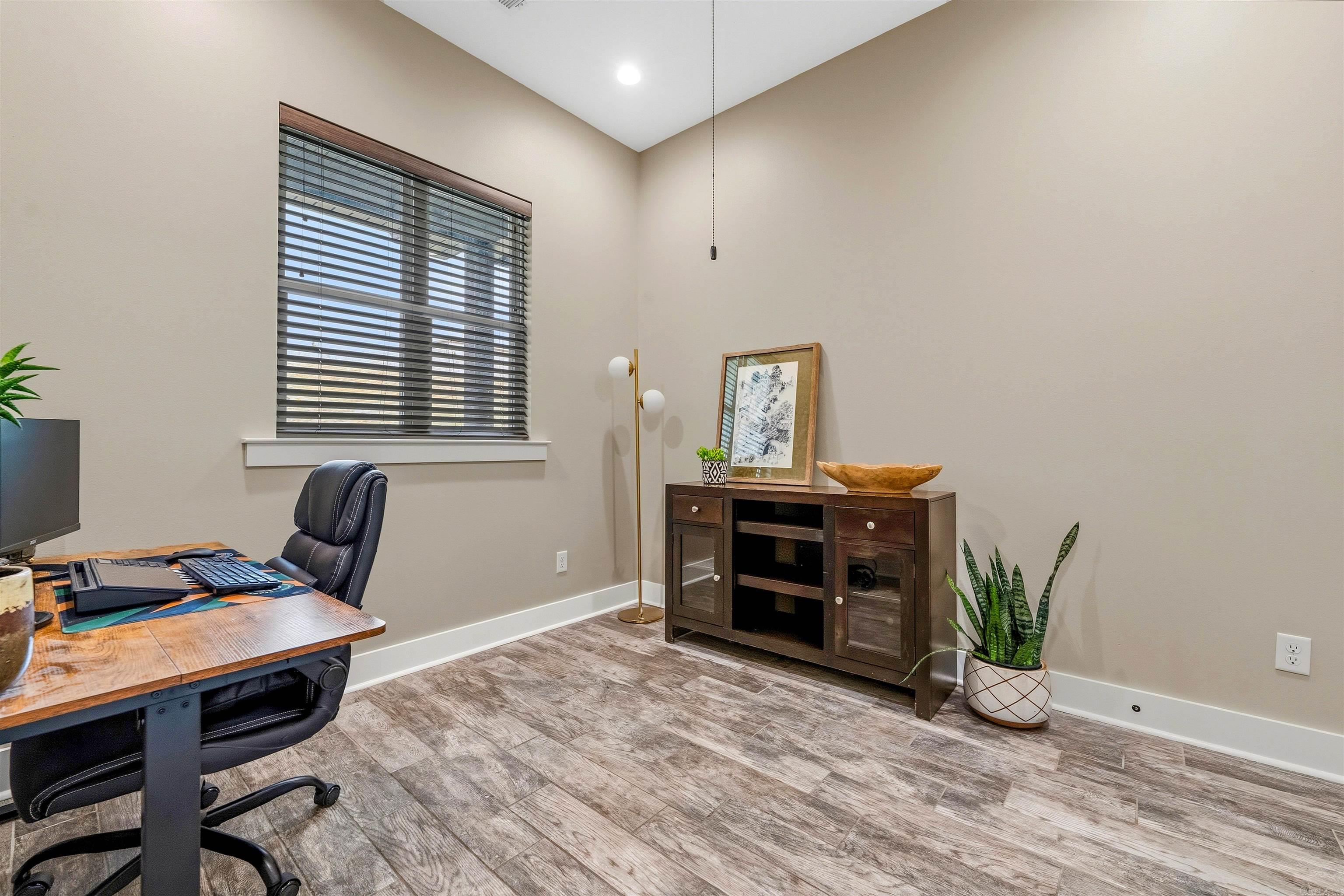 COLDWATER CREEK - Residential