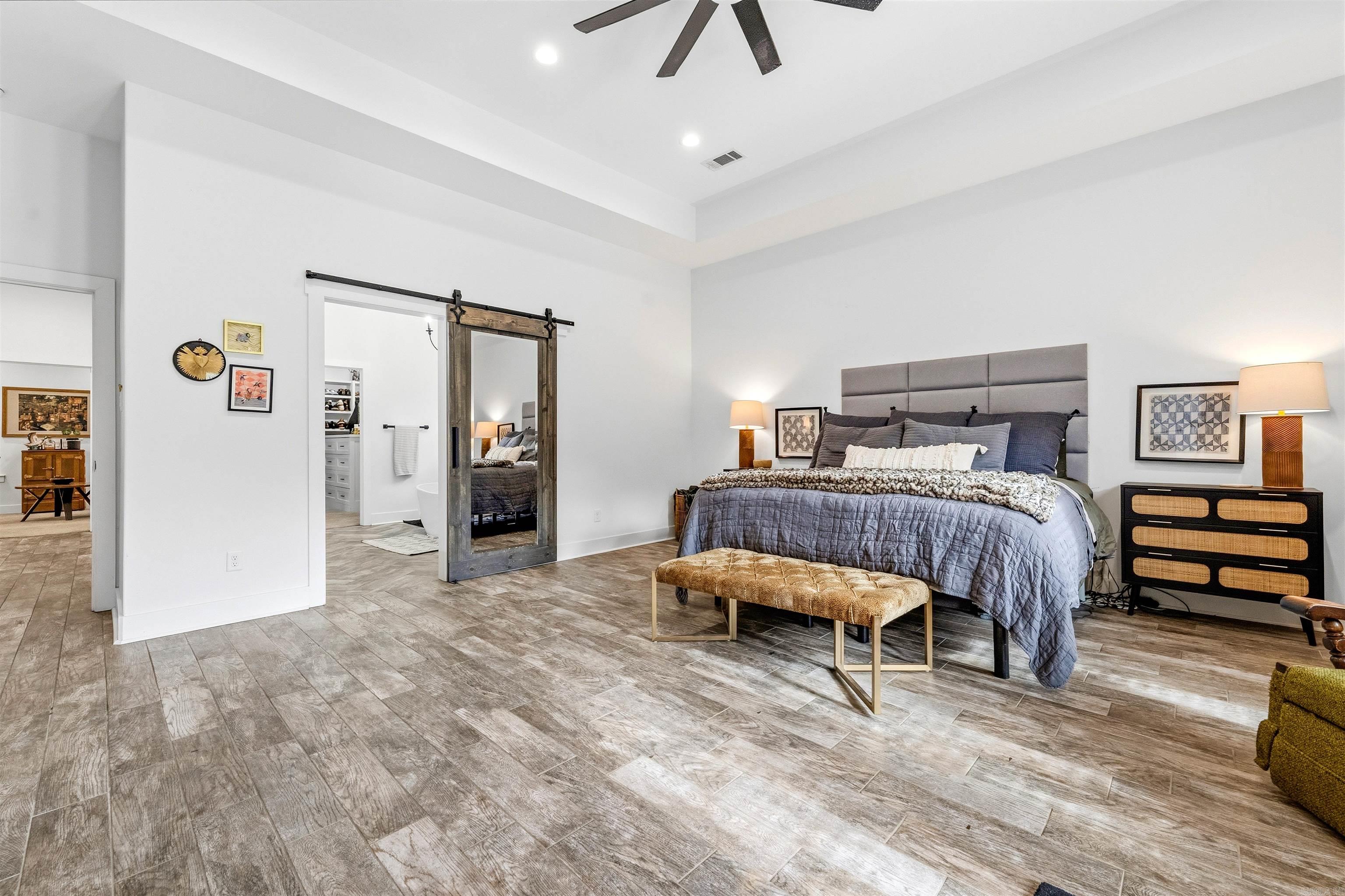 COLDWATER CREEK - Residential