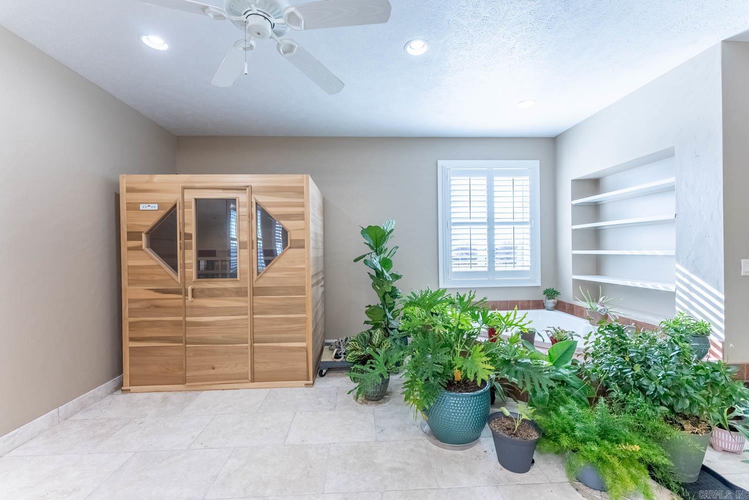 BIG CREEK ESTATES - Residential