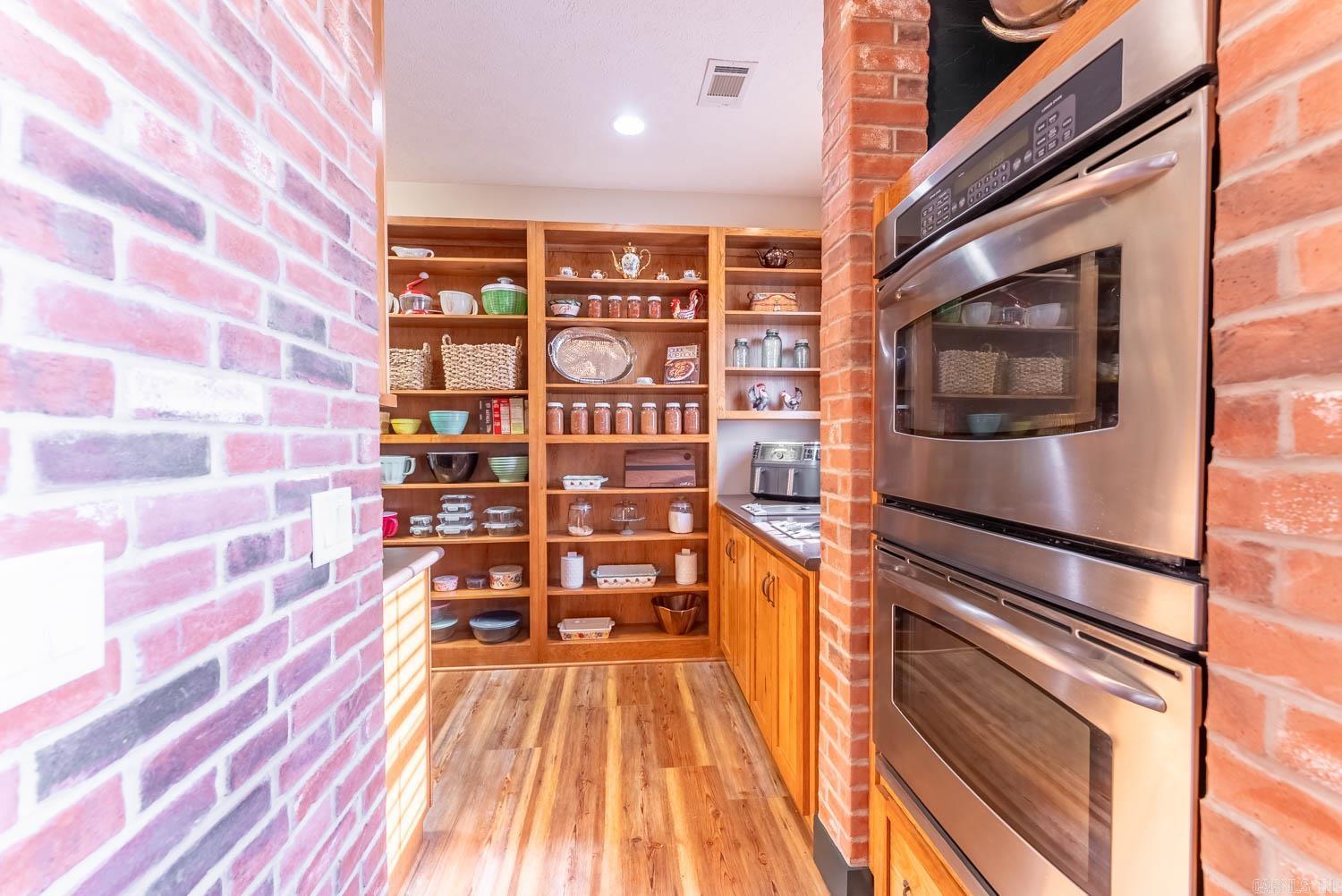 BIG CREEK ESTATES - Residential