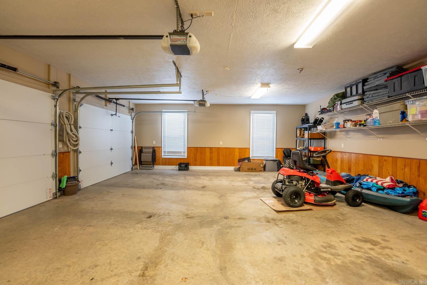 BIG CREEK ESTATES - Residential