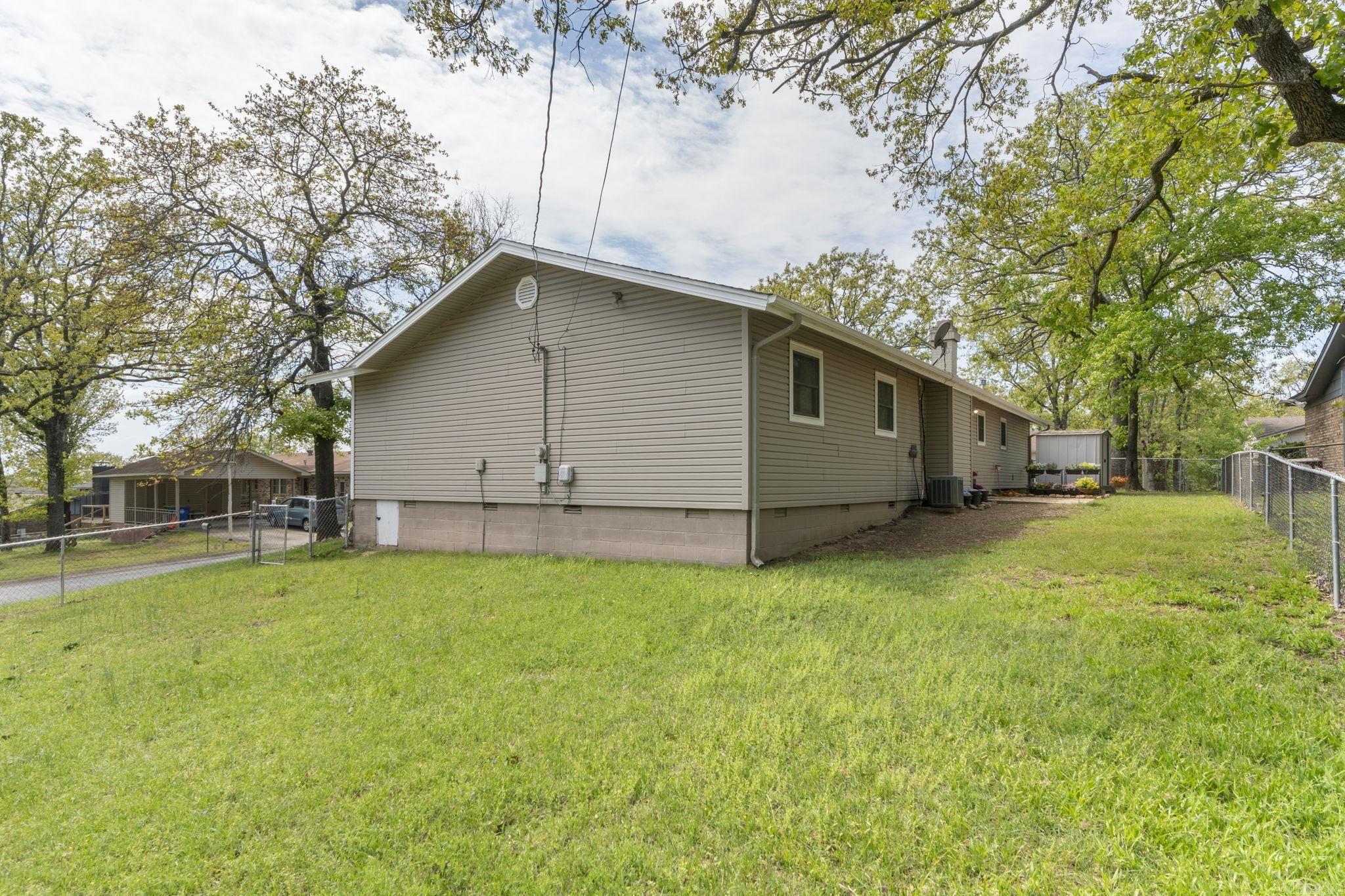 GREEN HILLS - Residential