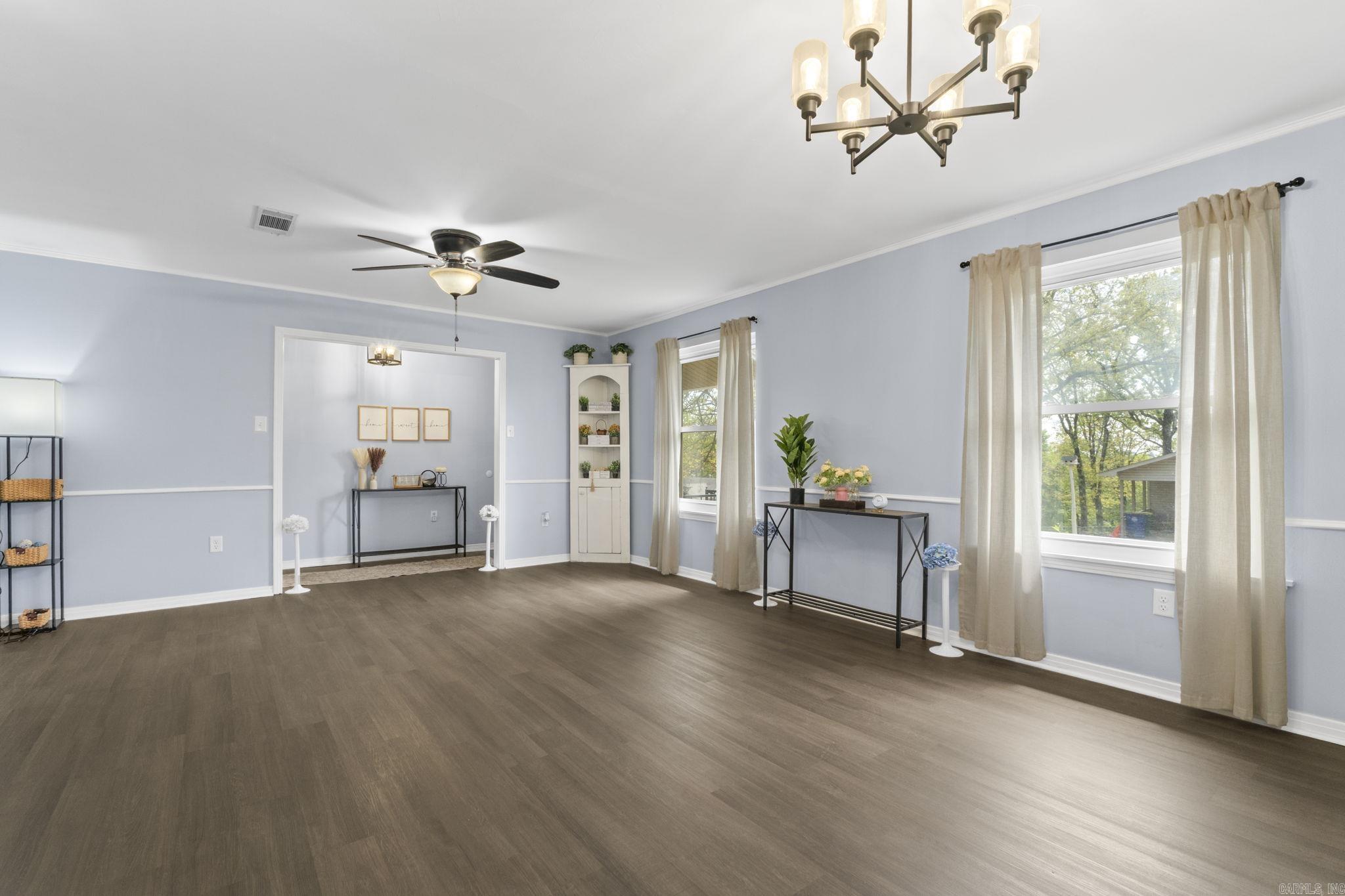 GREEN HILLS - Residential