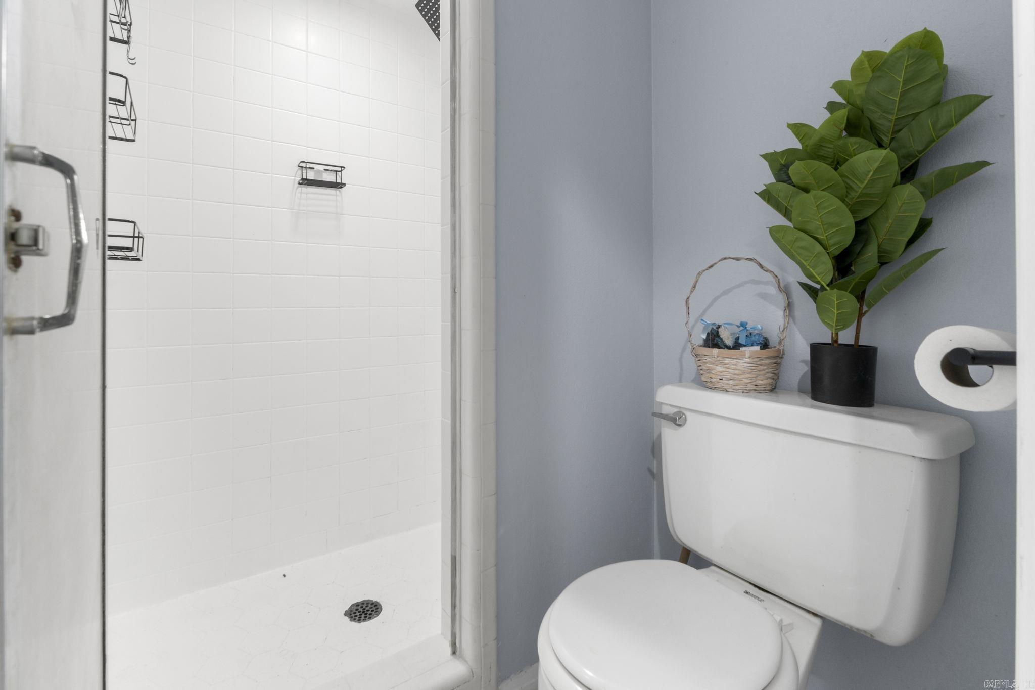 GREEN HILLS - Residential