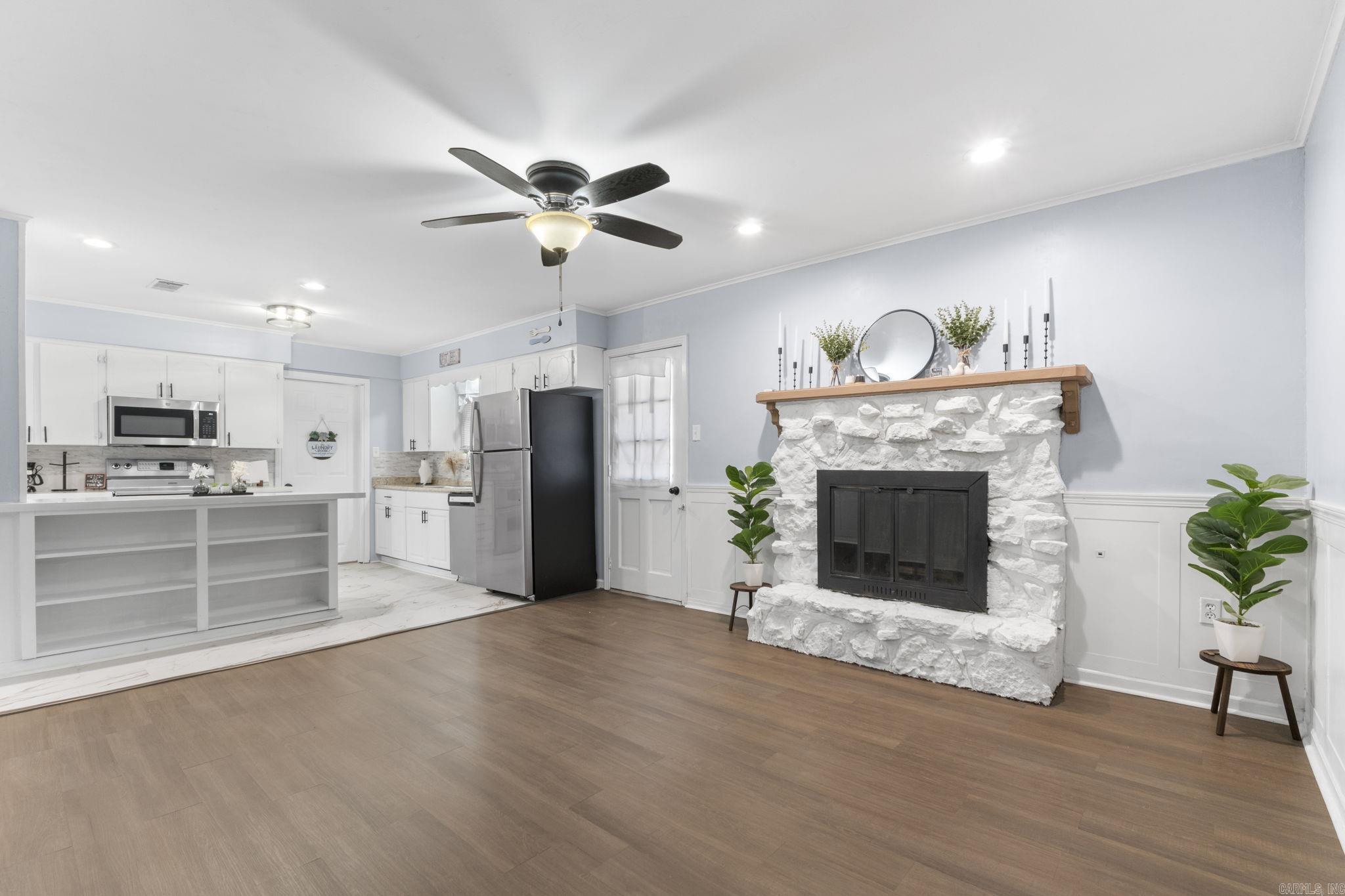 GREEN HILLS - Residential