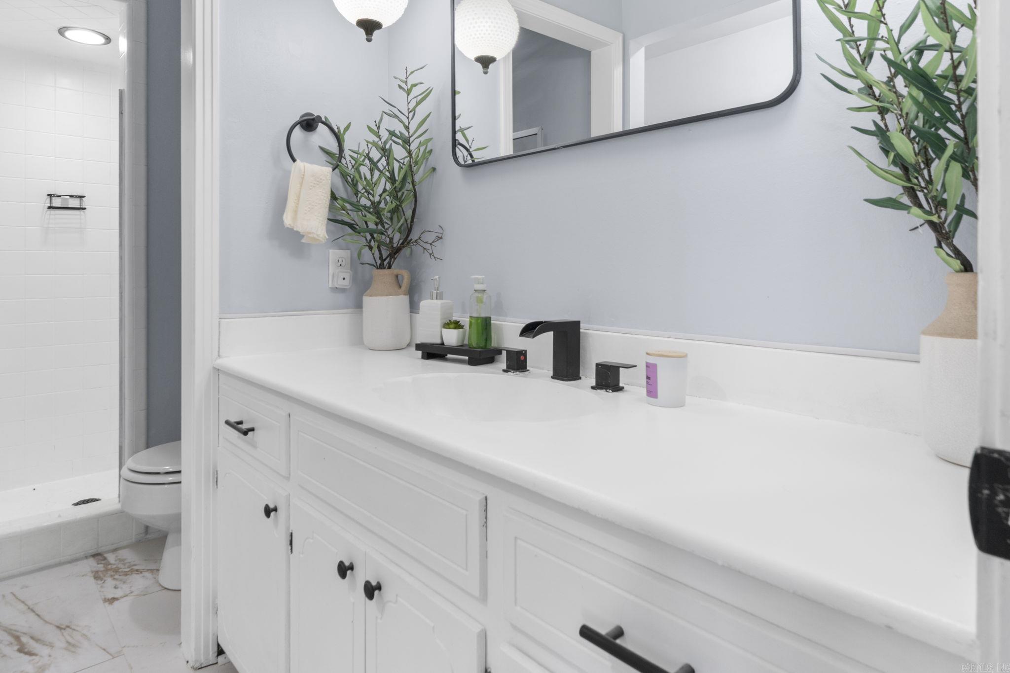 GREEN HILLS - Residential