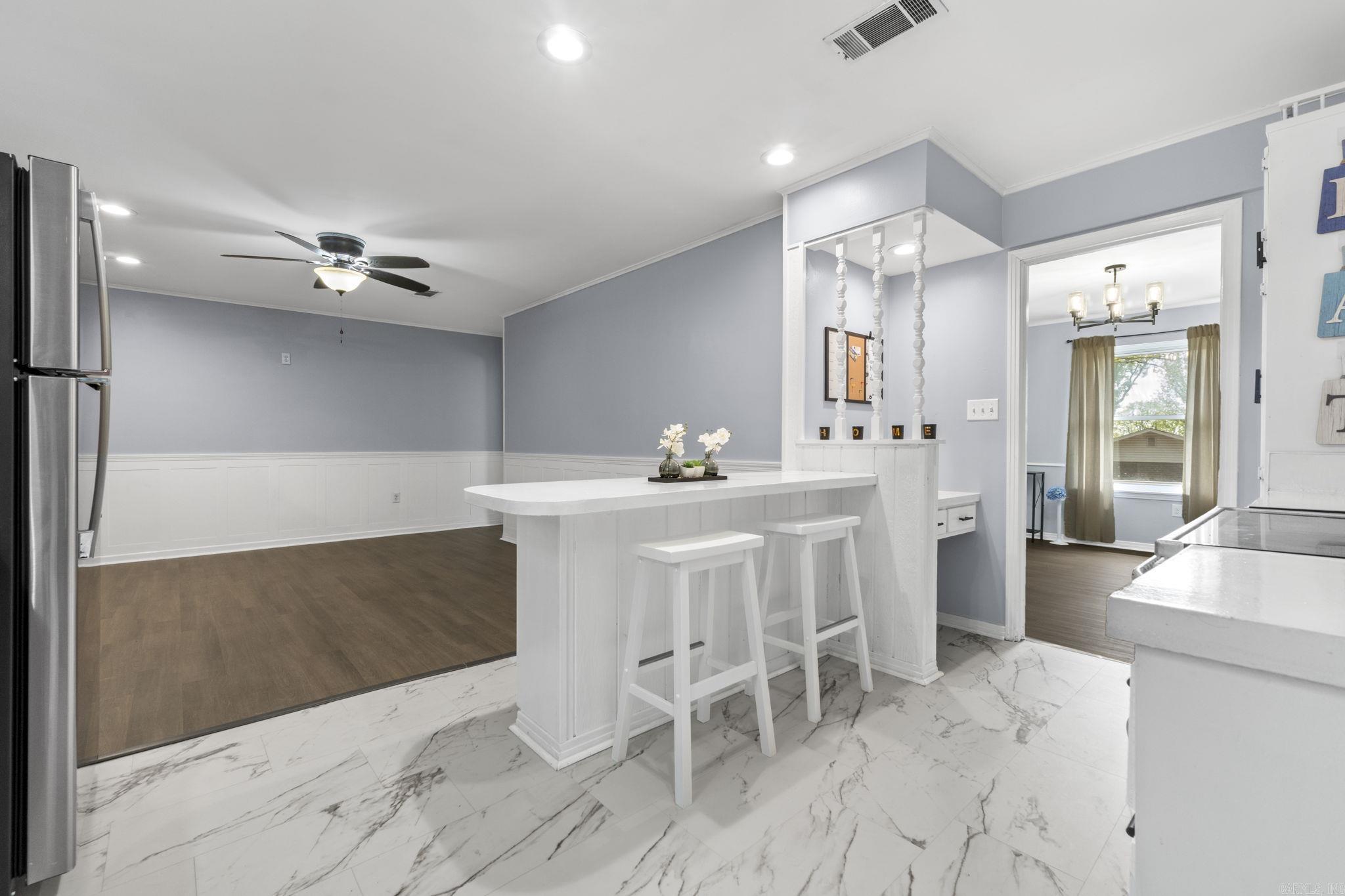 GREEN HILLS - Residential