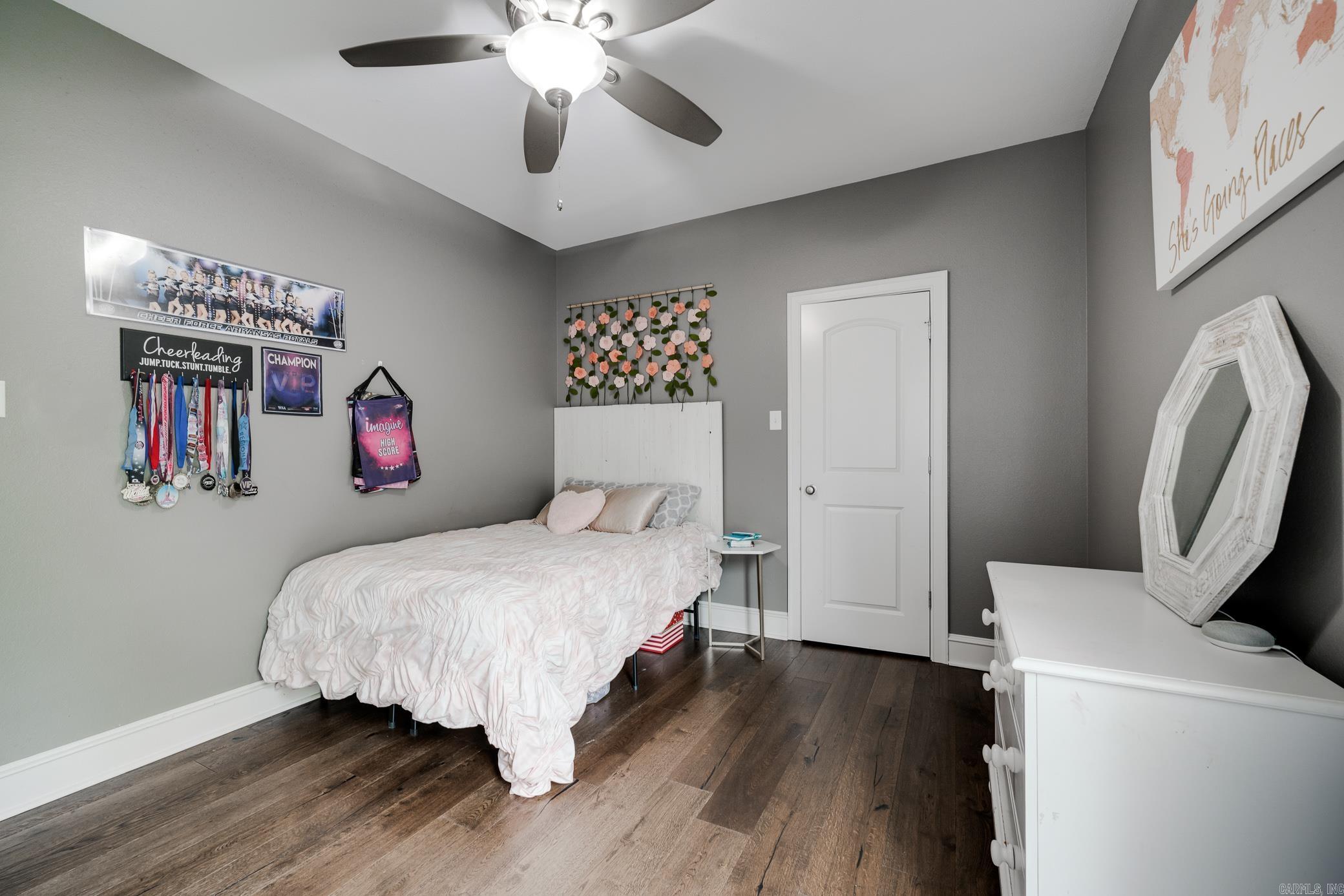 WEATHERSTONE - Residential