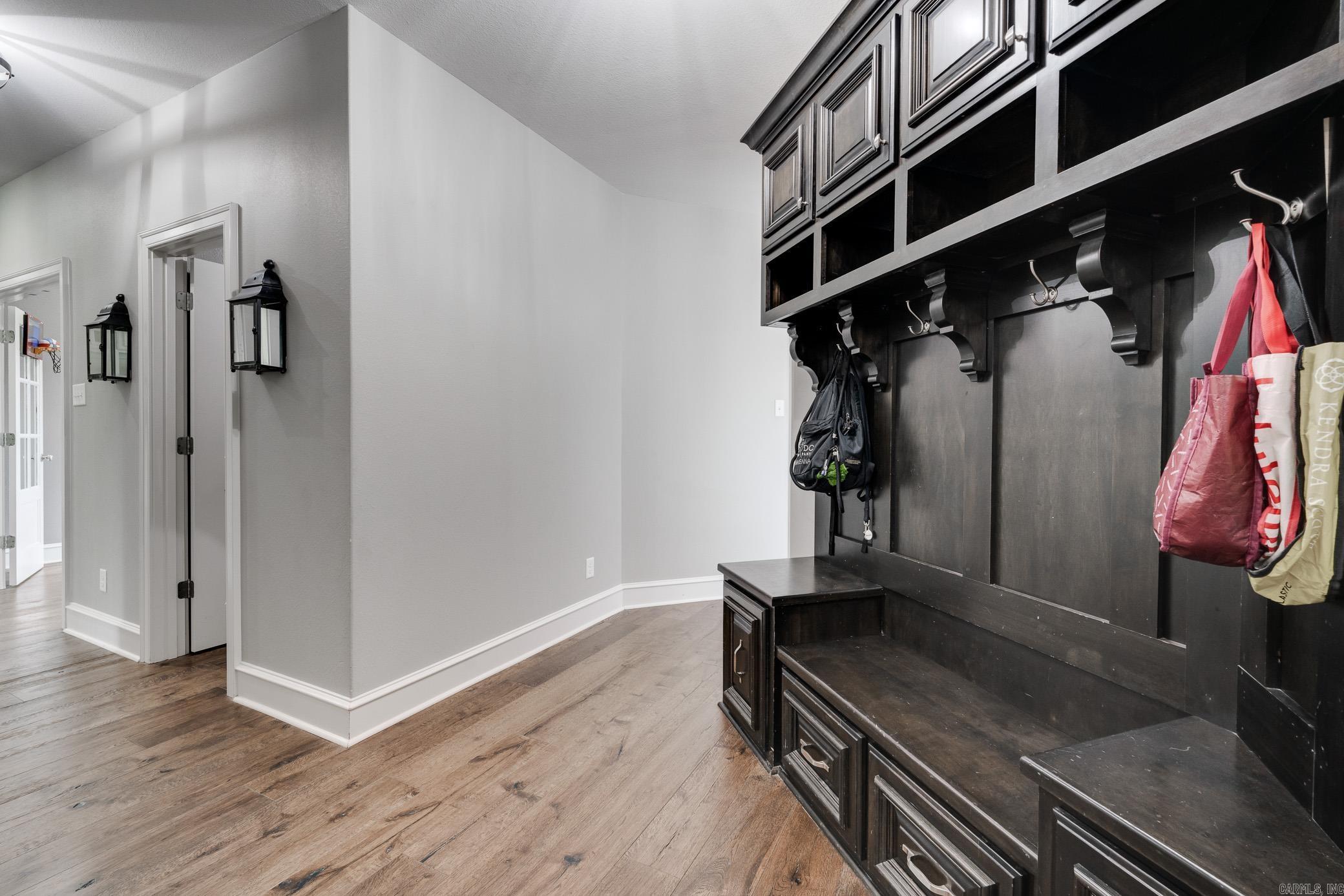 WEATHERSTONE - Residential