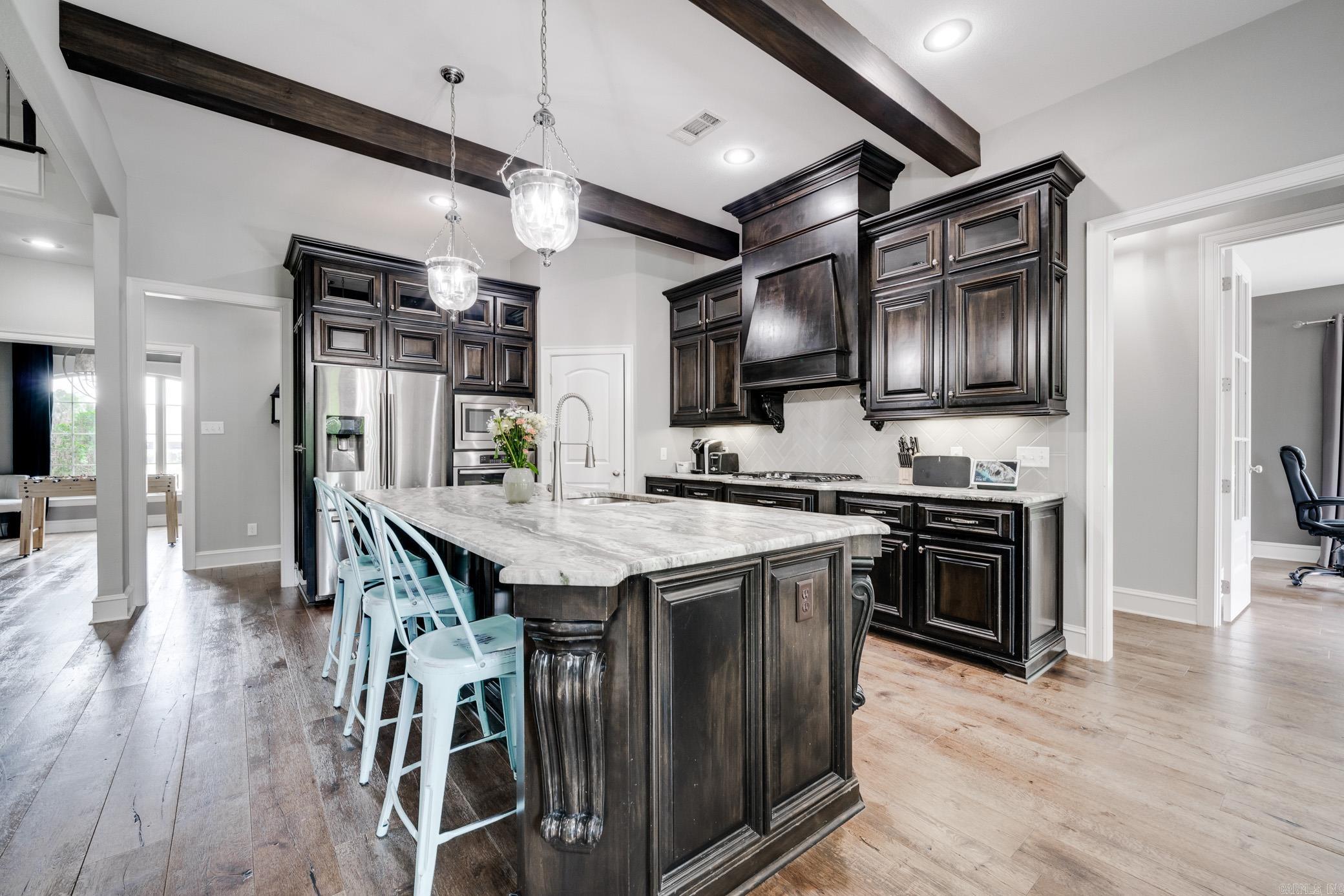WEATHERSTONE - Residential