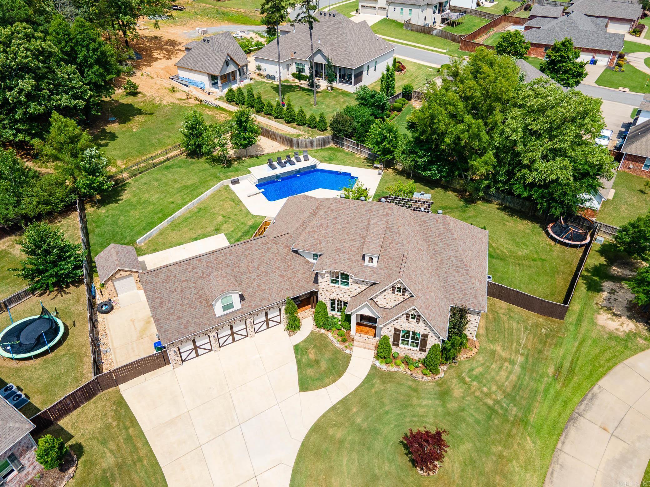 WEATHERSTONE - Residential