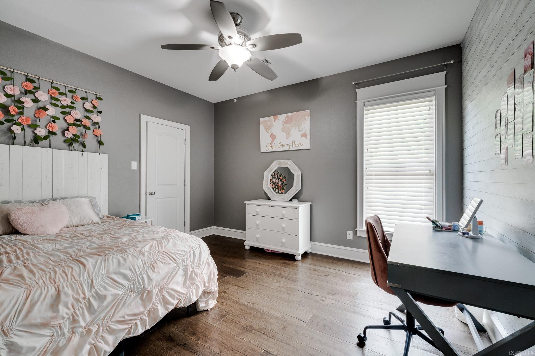 WEATHERSTONE - Residential