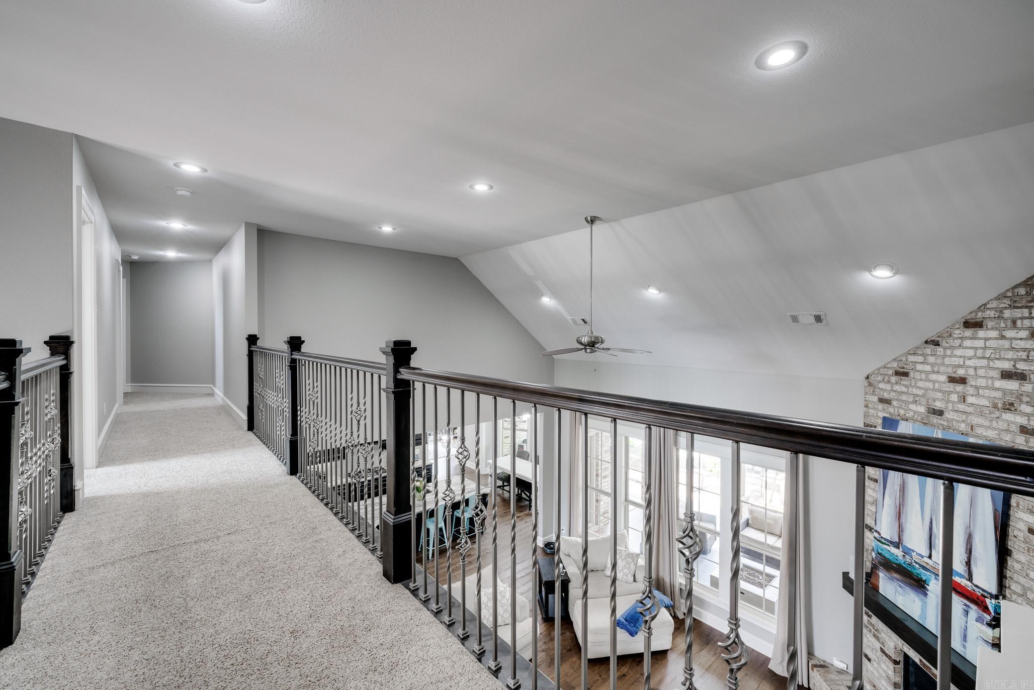 WEATHERSTONE - Residential