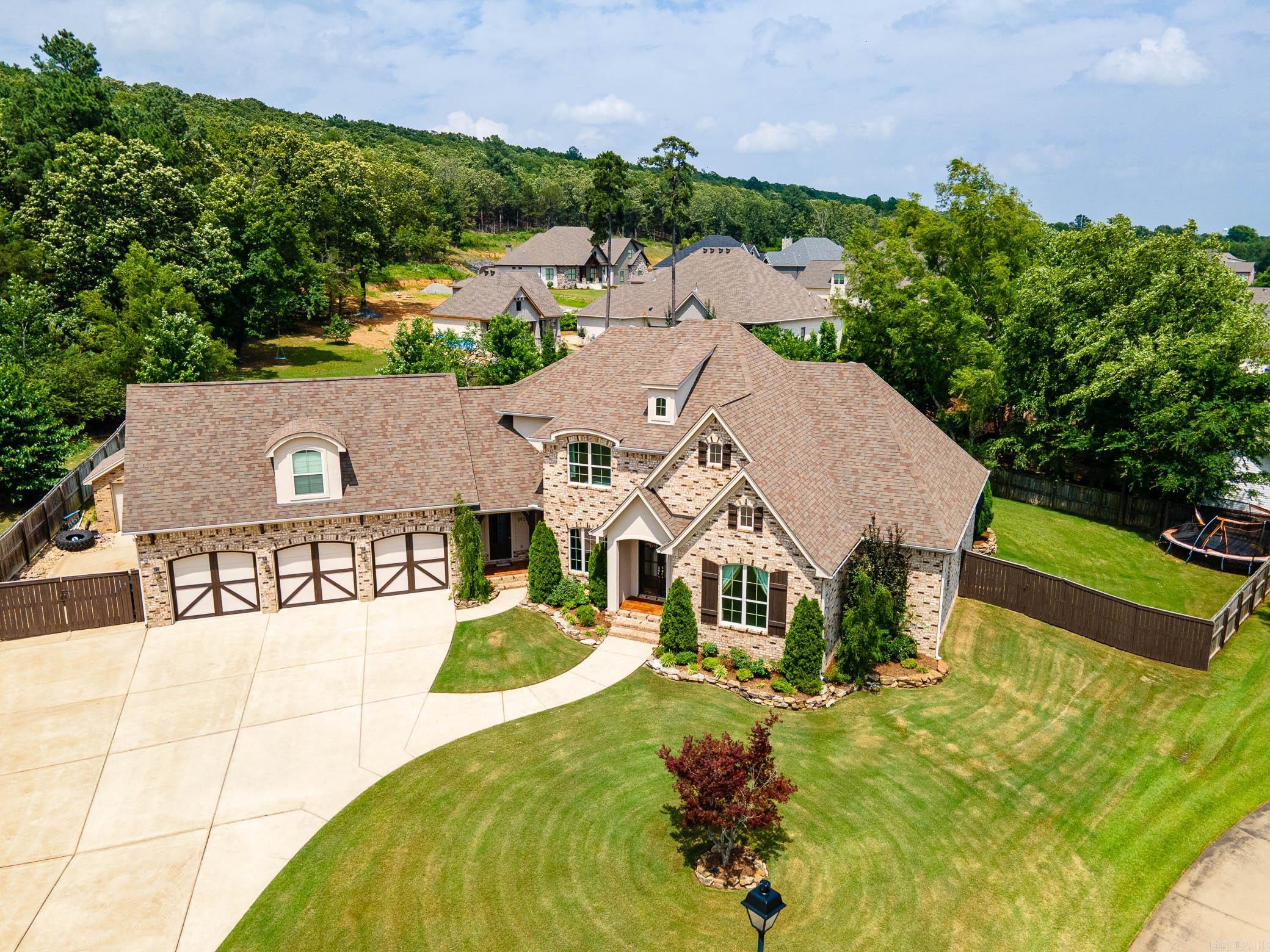 WEATHERSTONE - Residential
