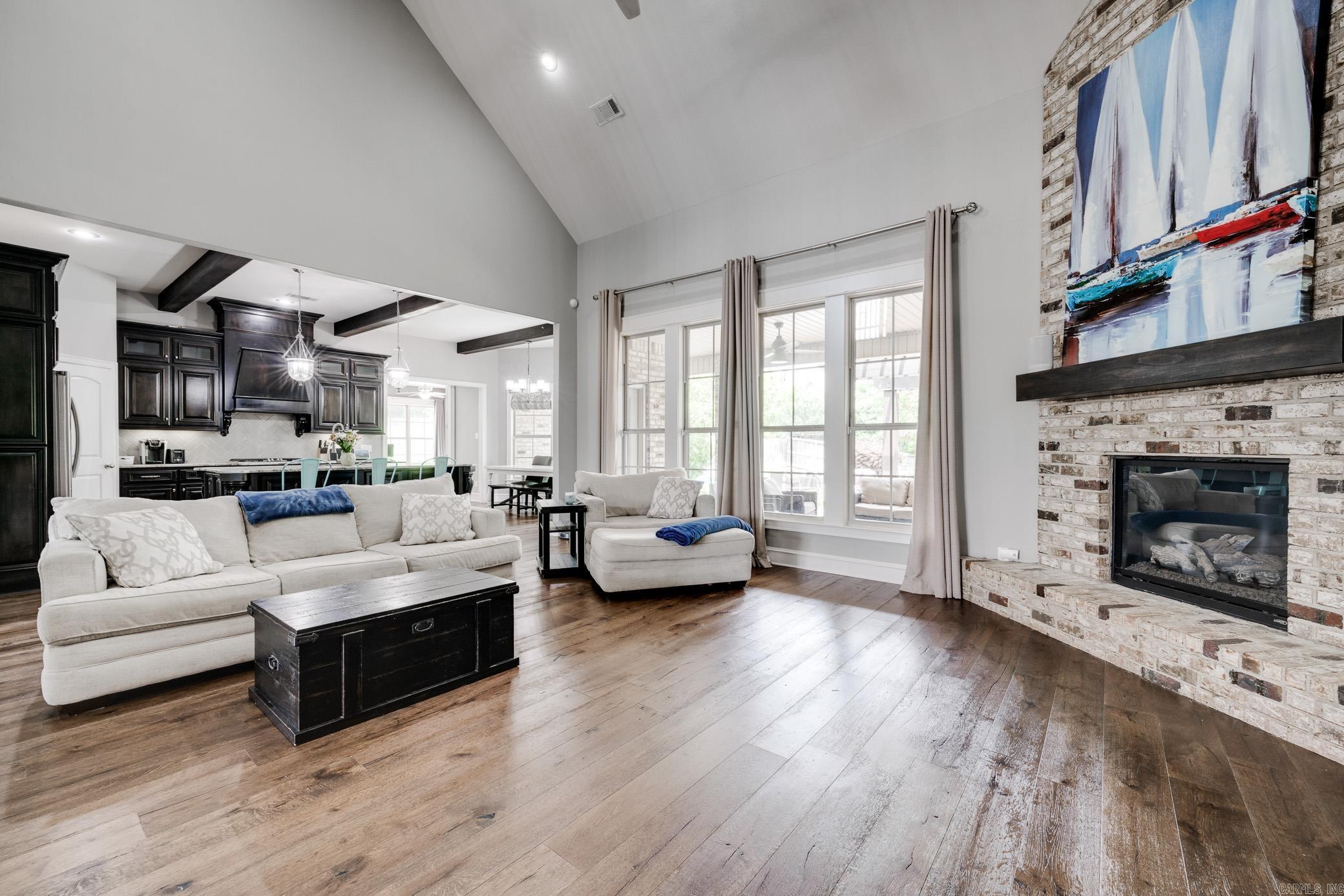 WEATHERSTONE - Residential