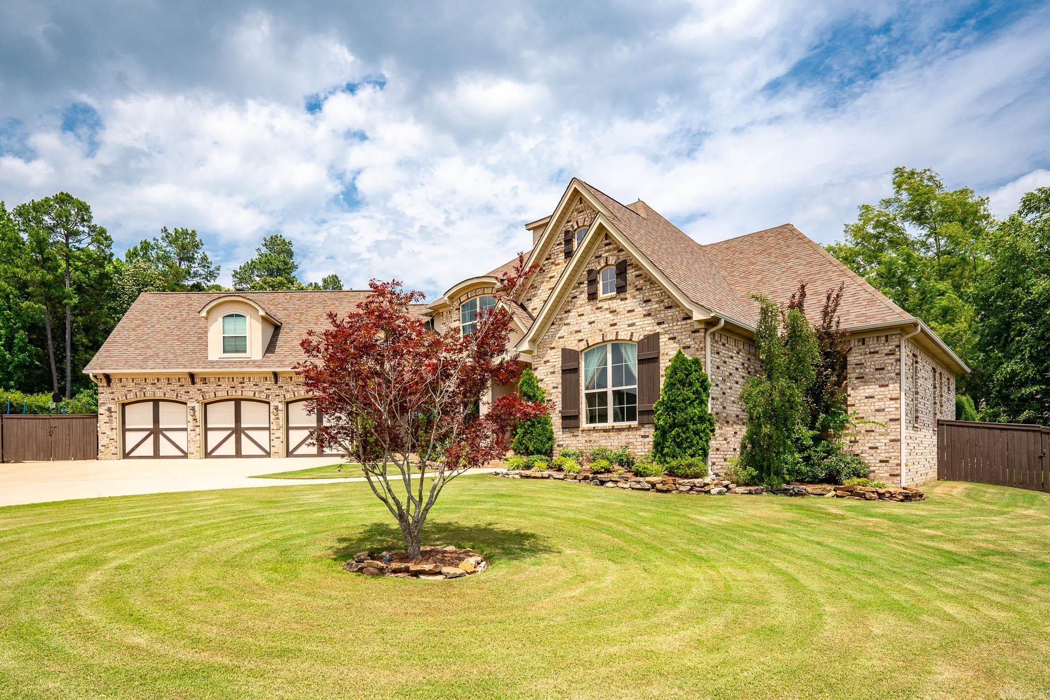 WEATHERSTONE - Residential