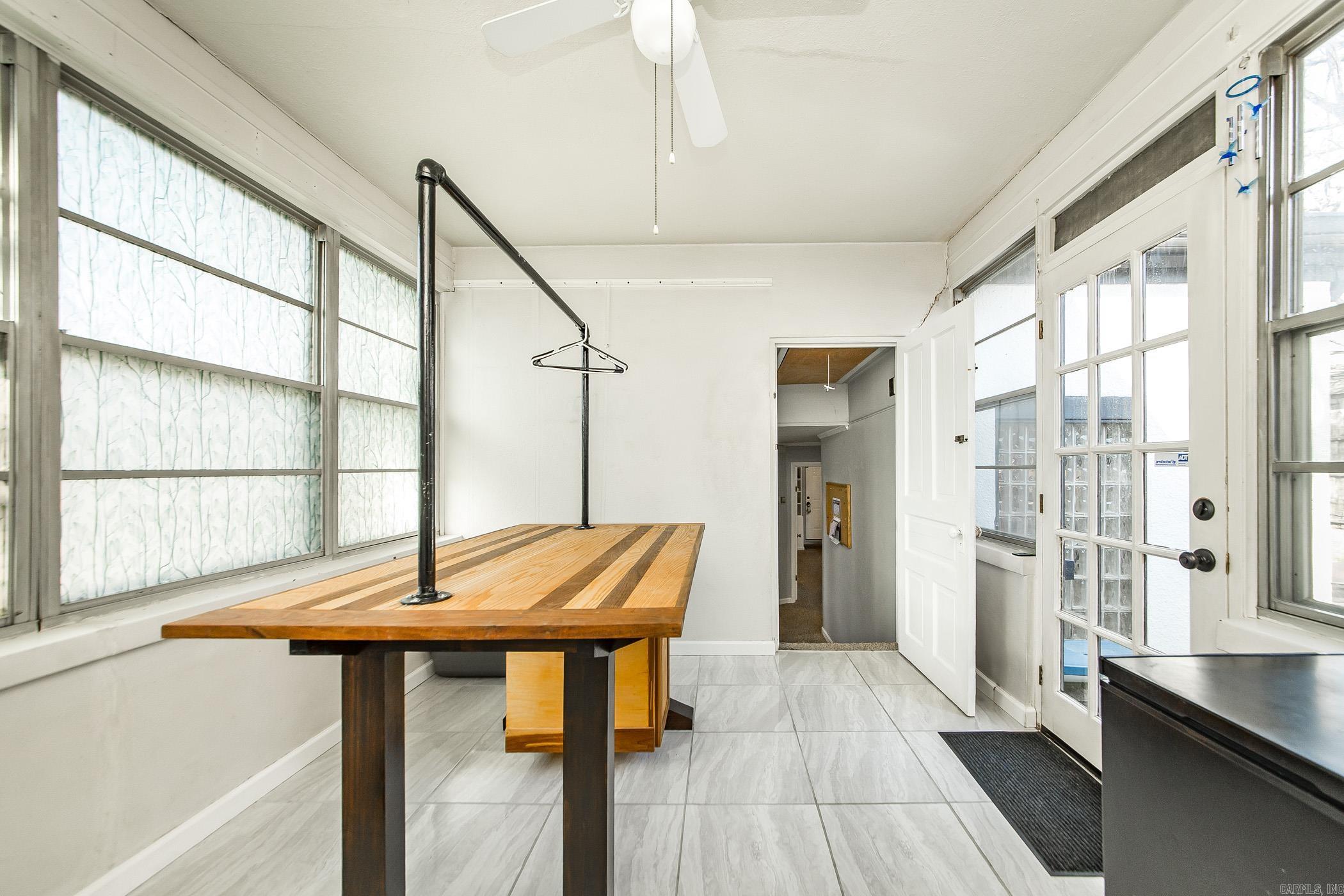 HOLLENBERG - Residential