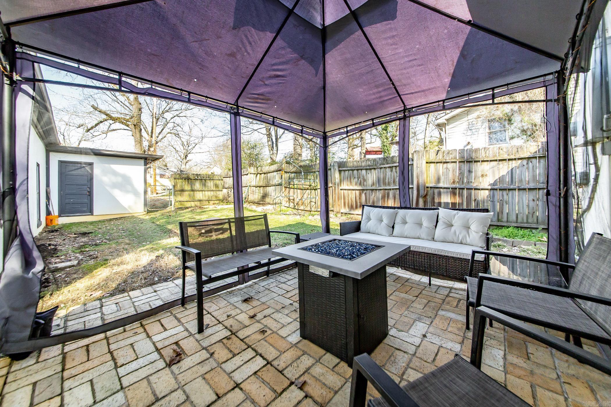 HOLLENBERG - Residential