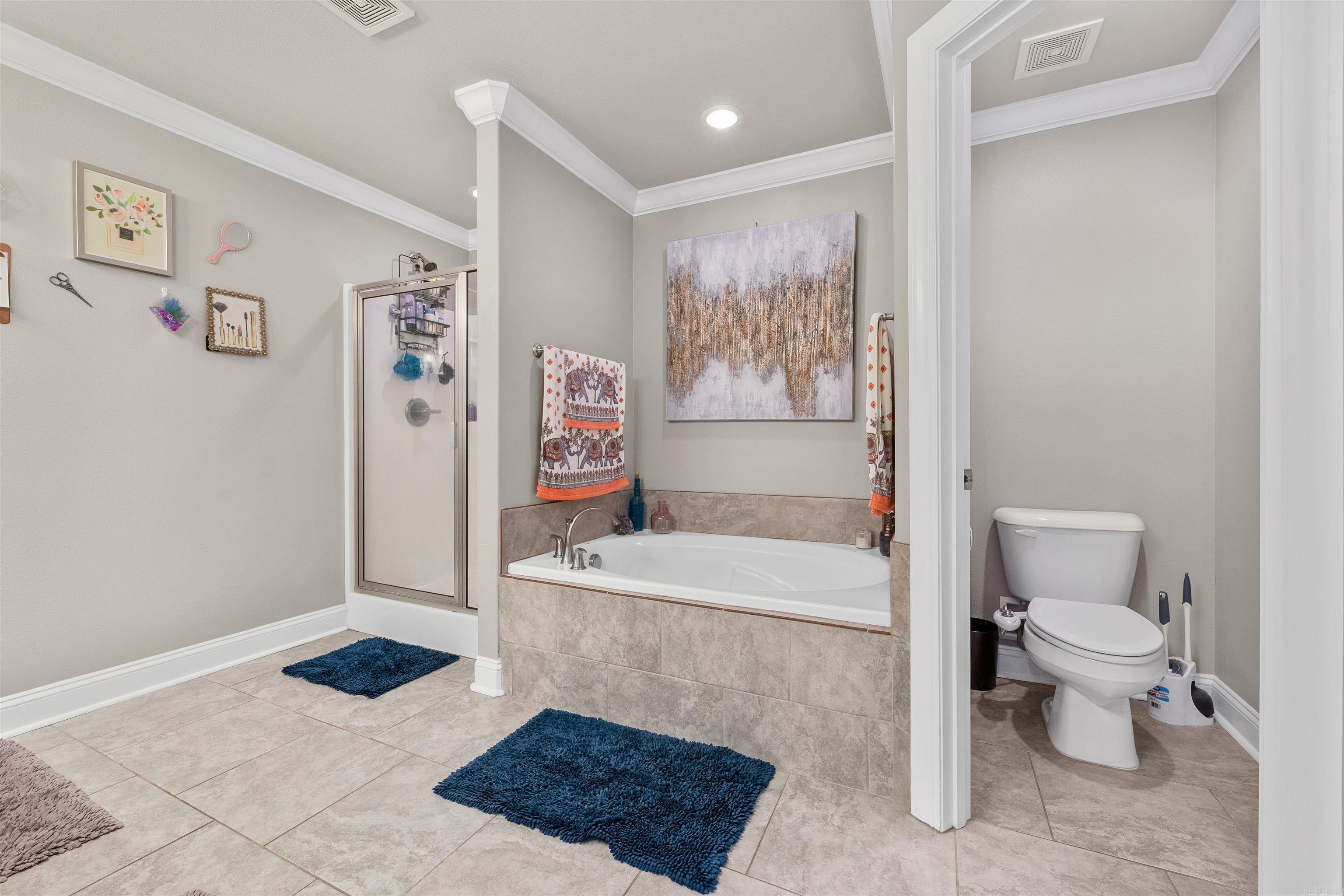 COUNTRY CLUB OF ARK THE - Residential