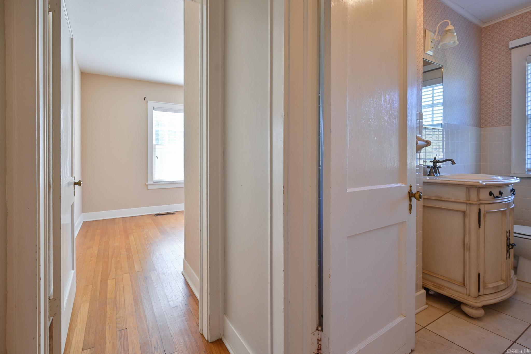 Halls Second - Residential