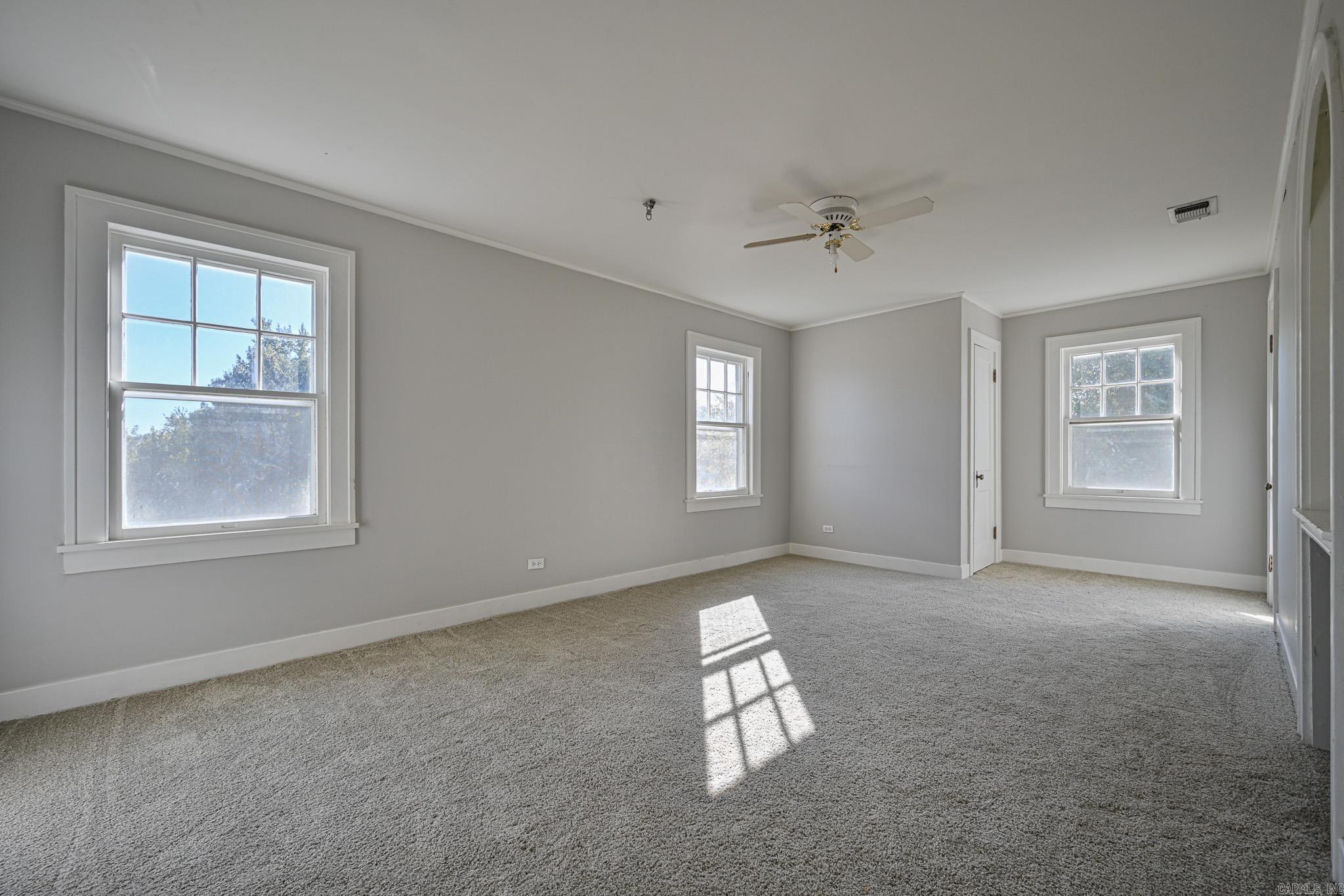 Halls Second - Residential