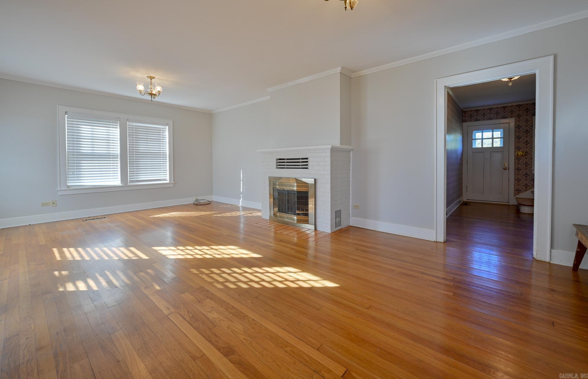 Halls Second - Residential