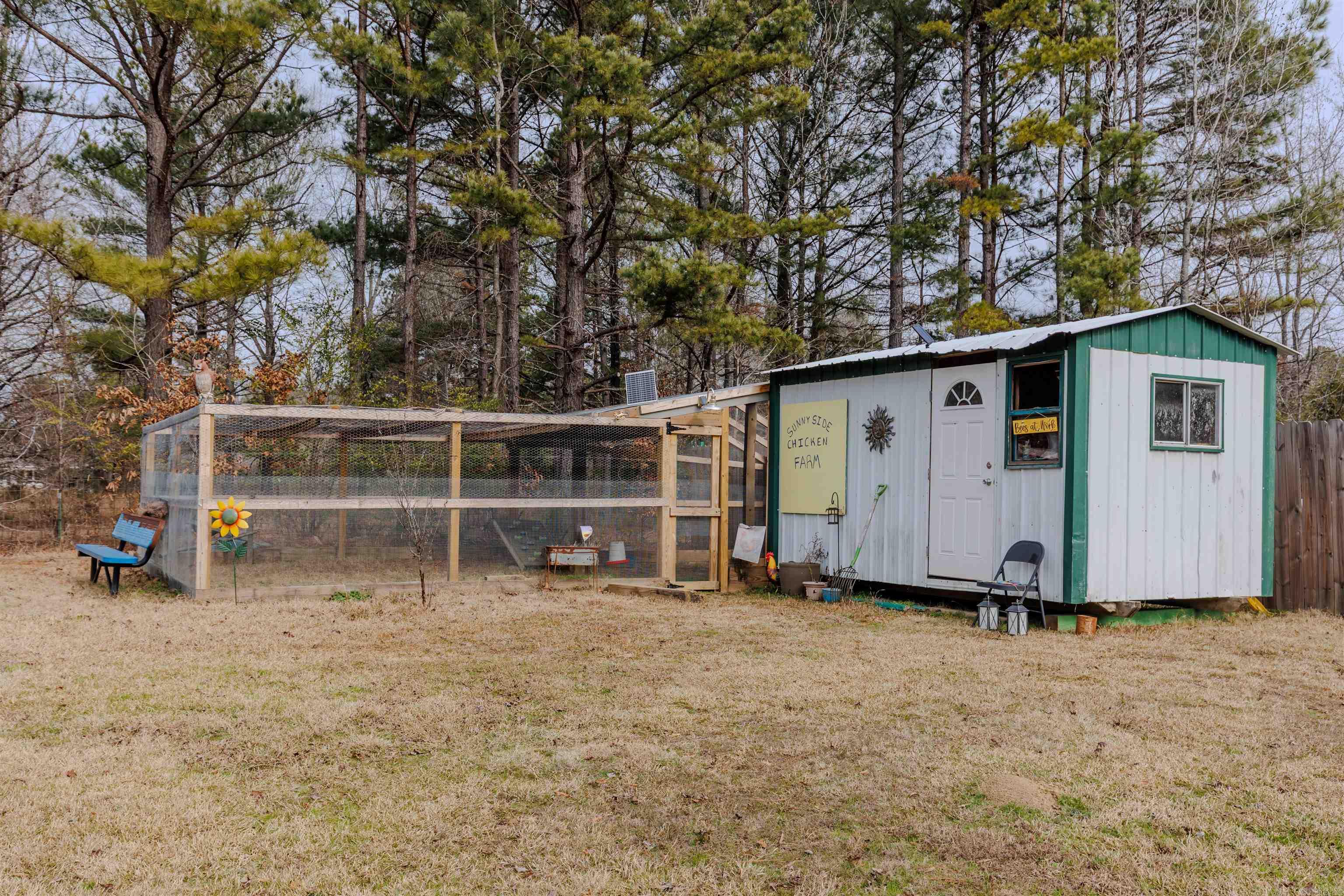 HUNTERS RUN - Residential