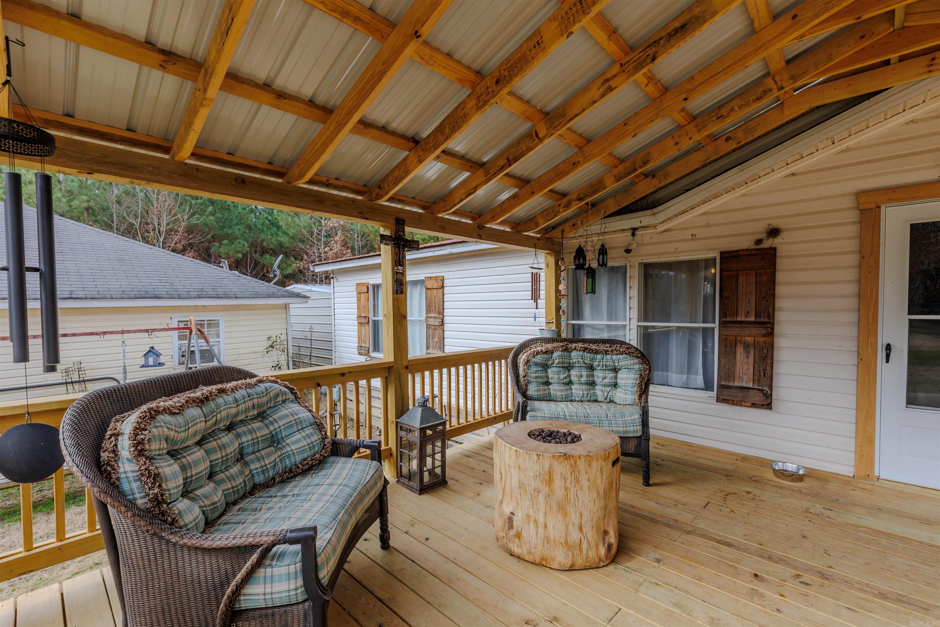 HUNTERS RUN - Residential