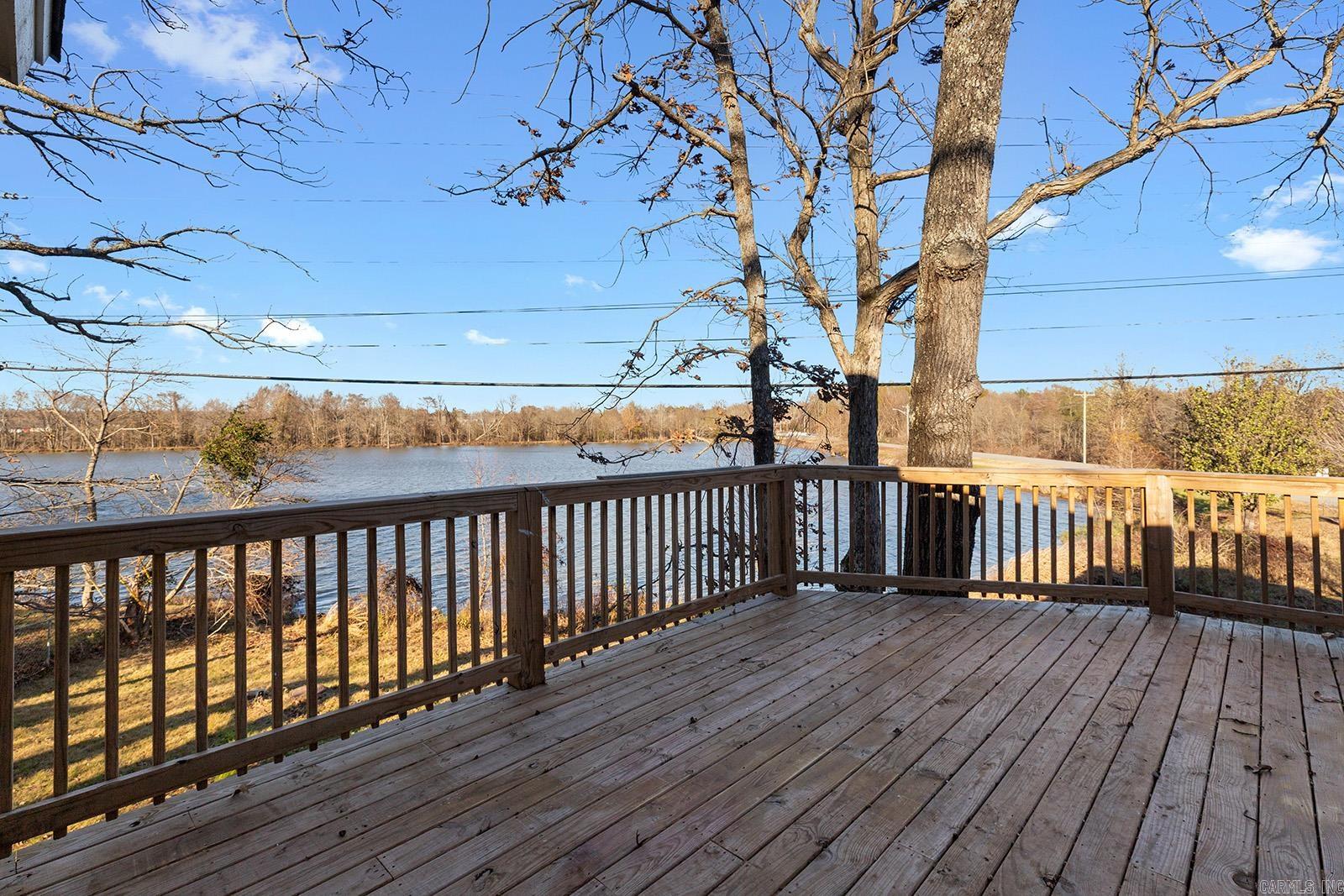 INDIANHEAD LAKES EST - Residential