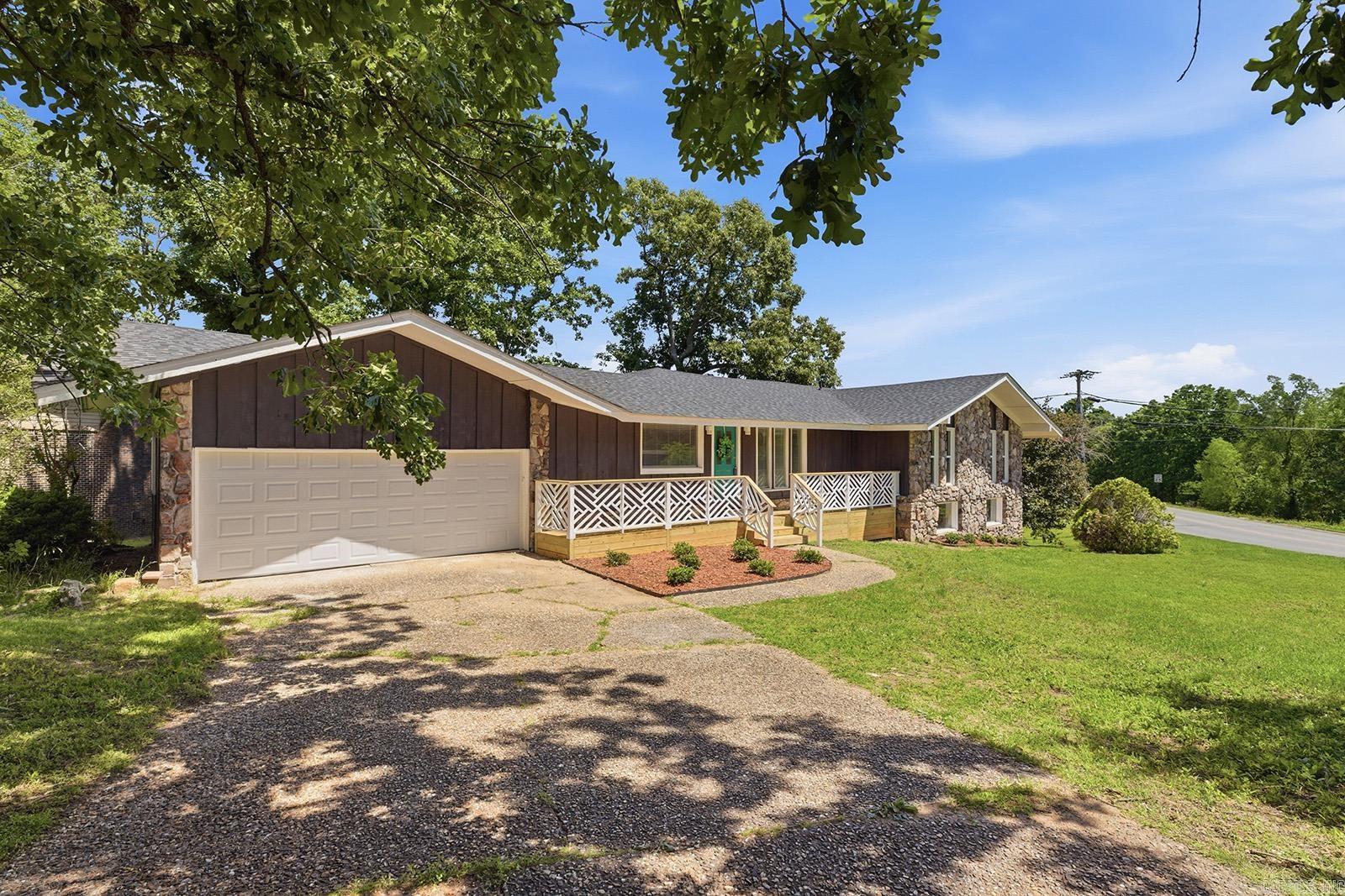 INDIANHEAD LAKES EST - Residential