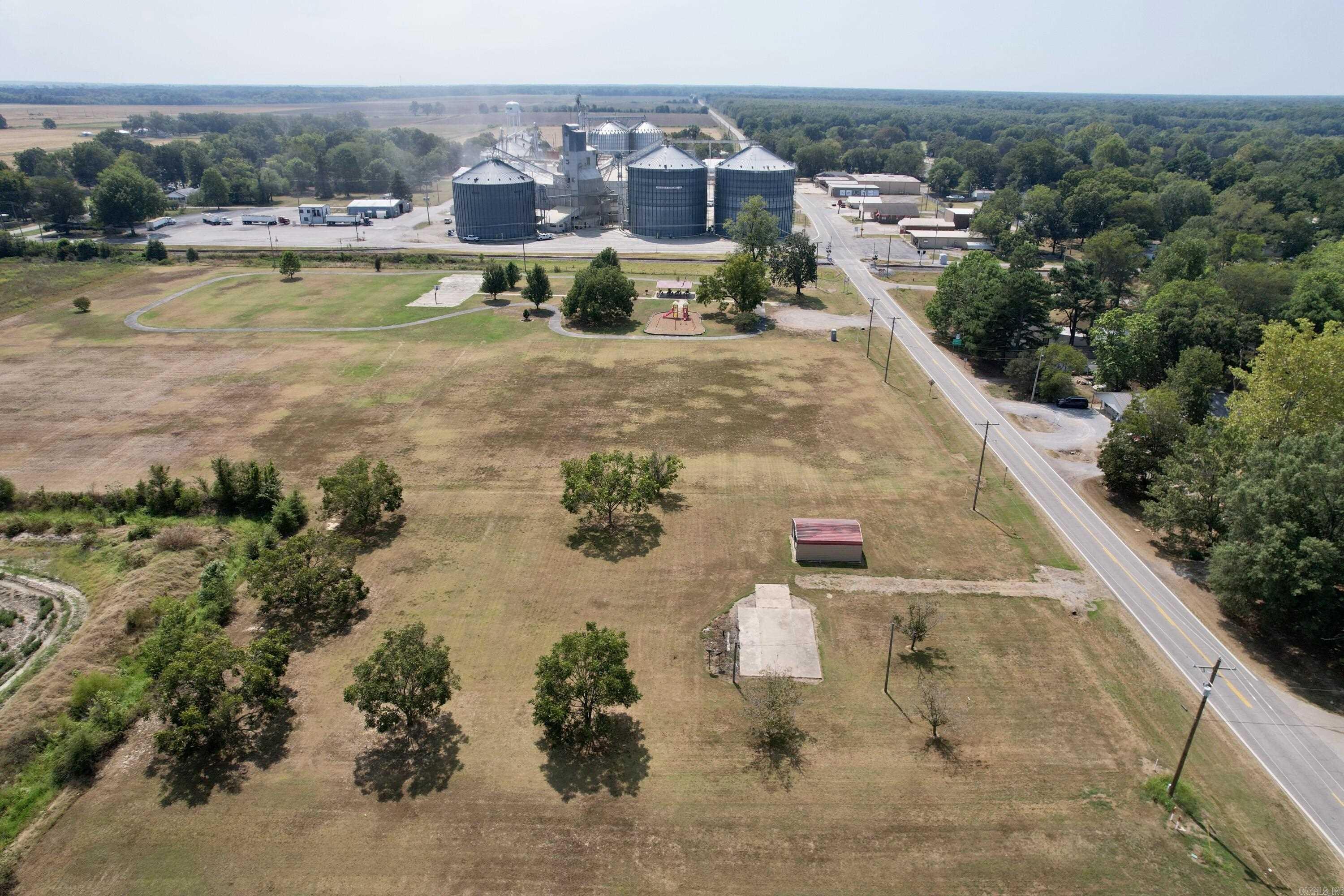 Metes & Bounds - Land