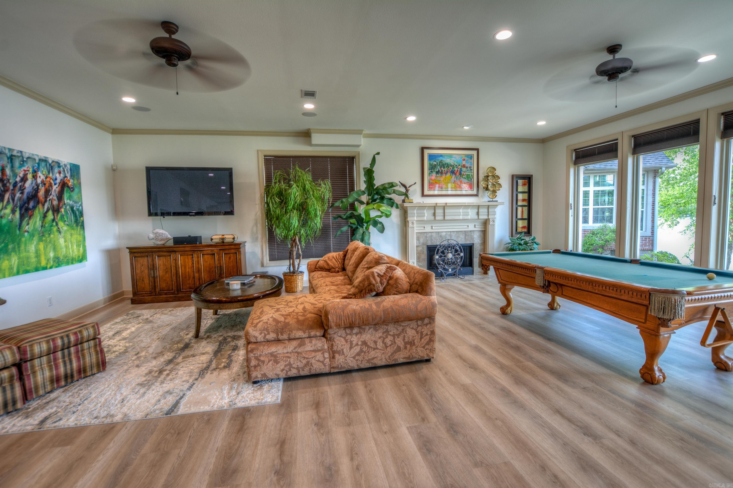 Driftwood Point - Residential