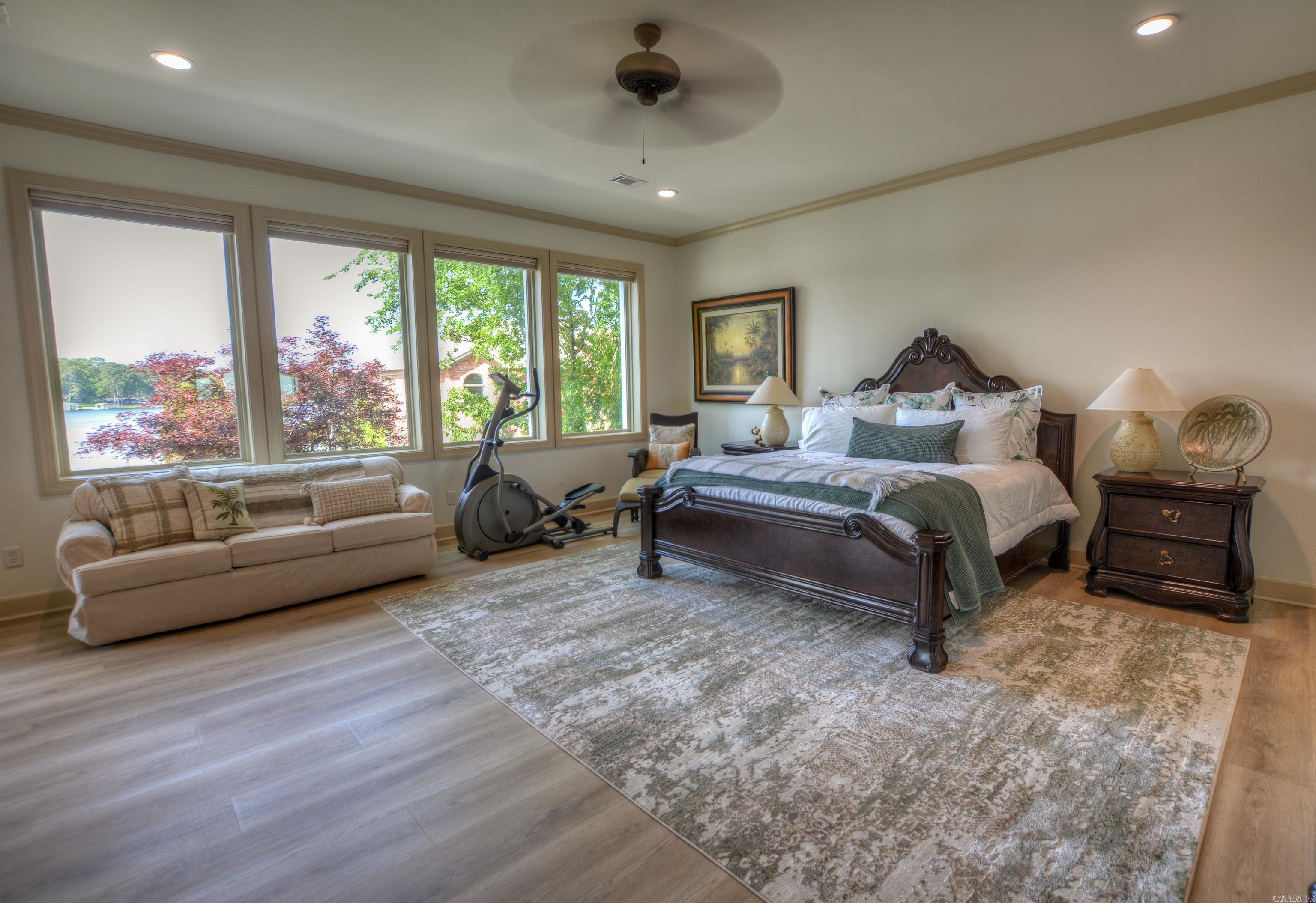 Driftwood Point - Residential