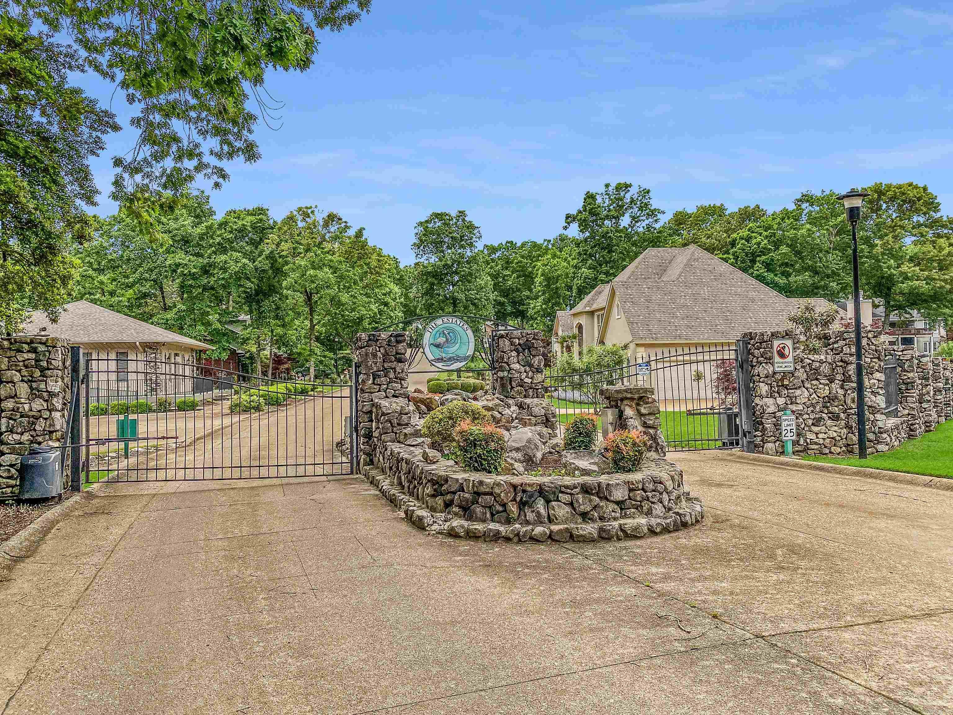 Driftwood Point - Residential
