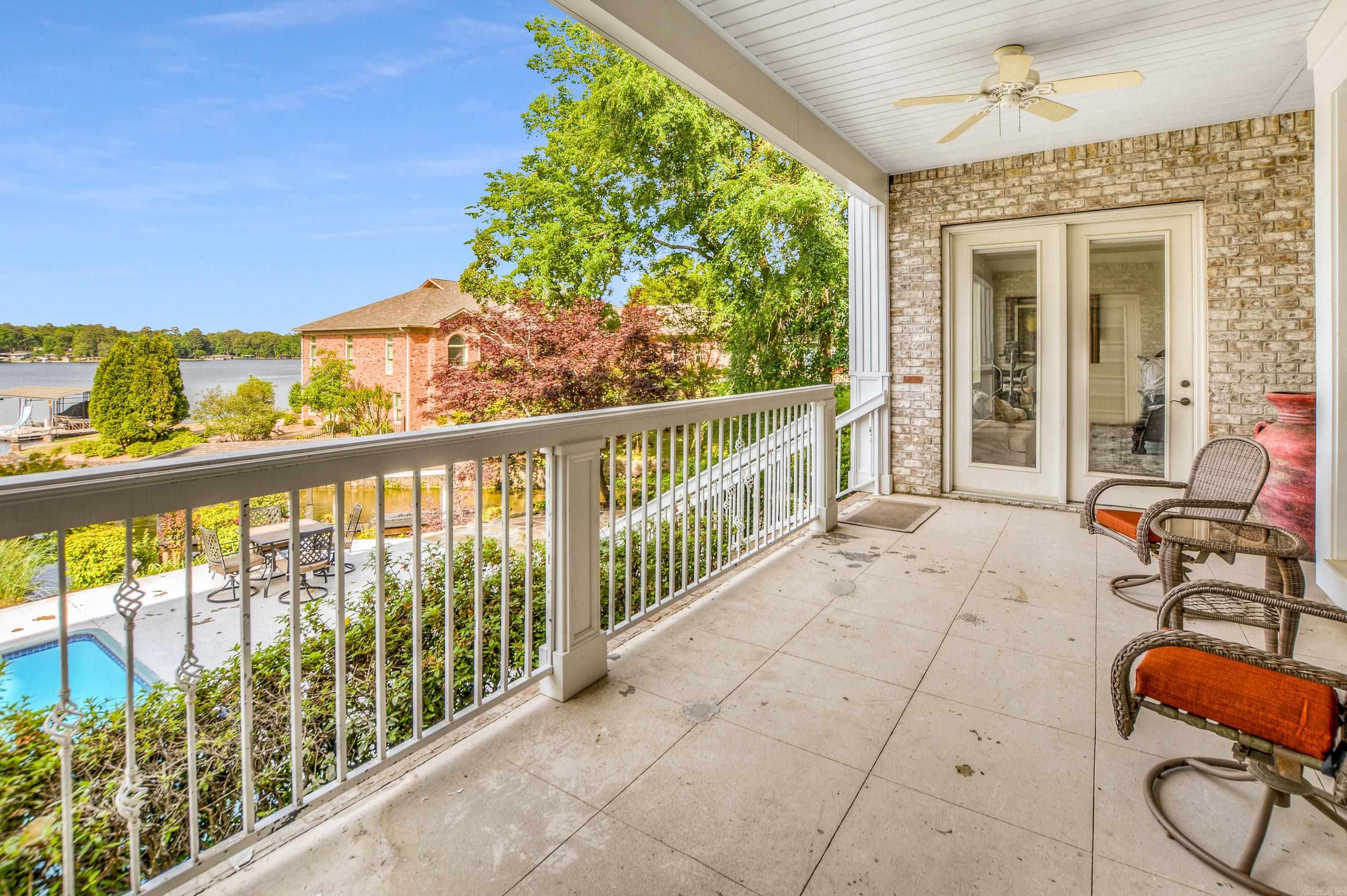 Driftwood Point - Residential