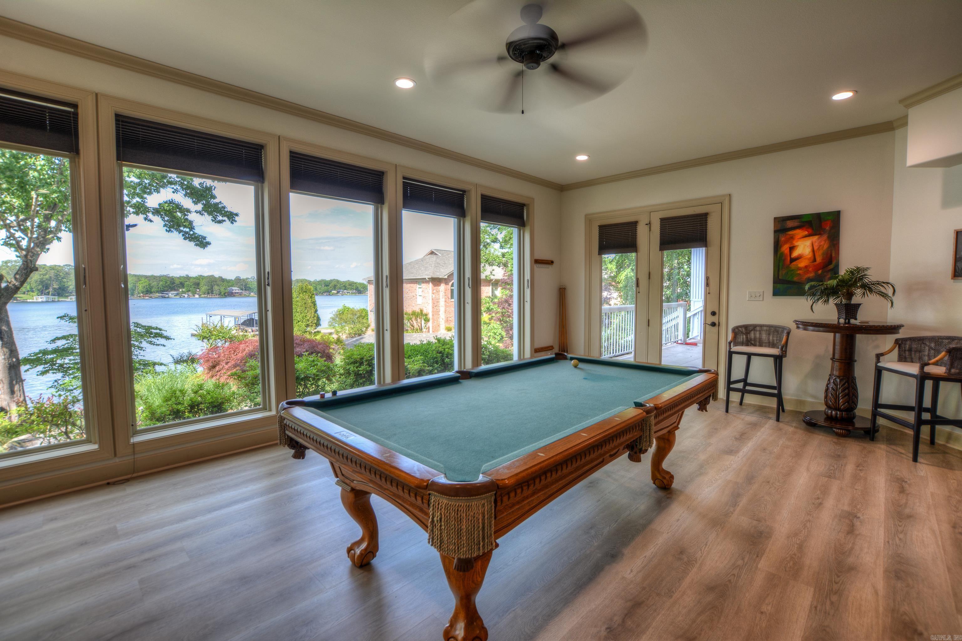 Driftwood Point - Residential