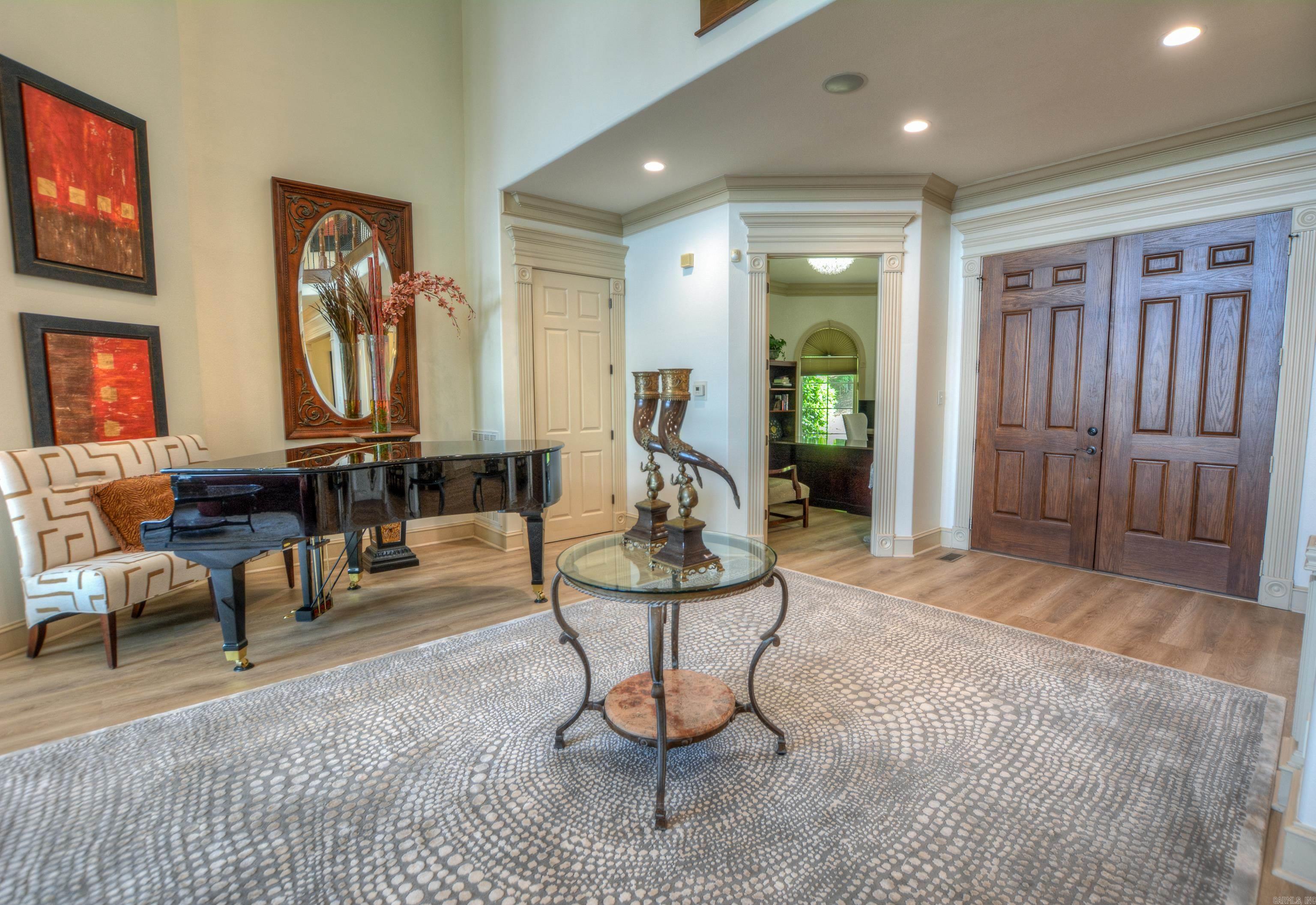 Driftwood Point - Residential