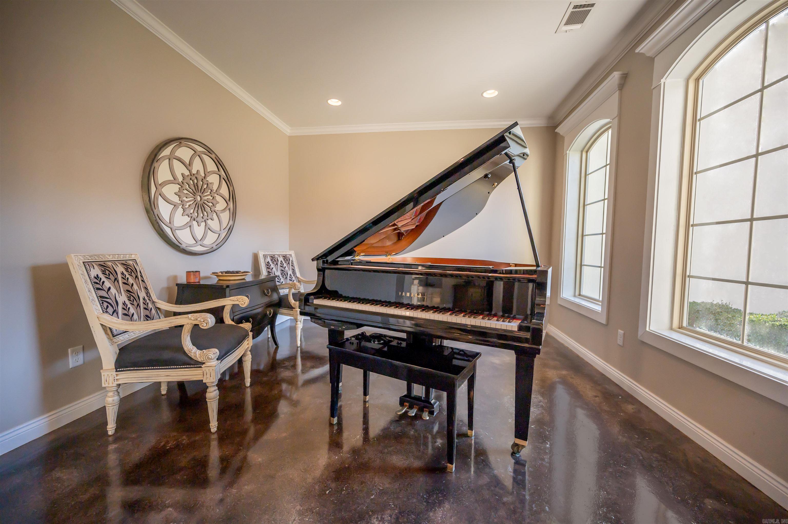 BELMONT ESTATES - Residential