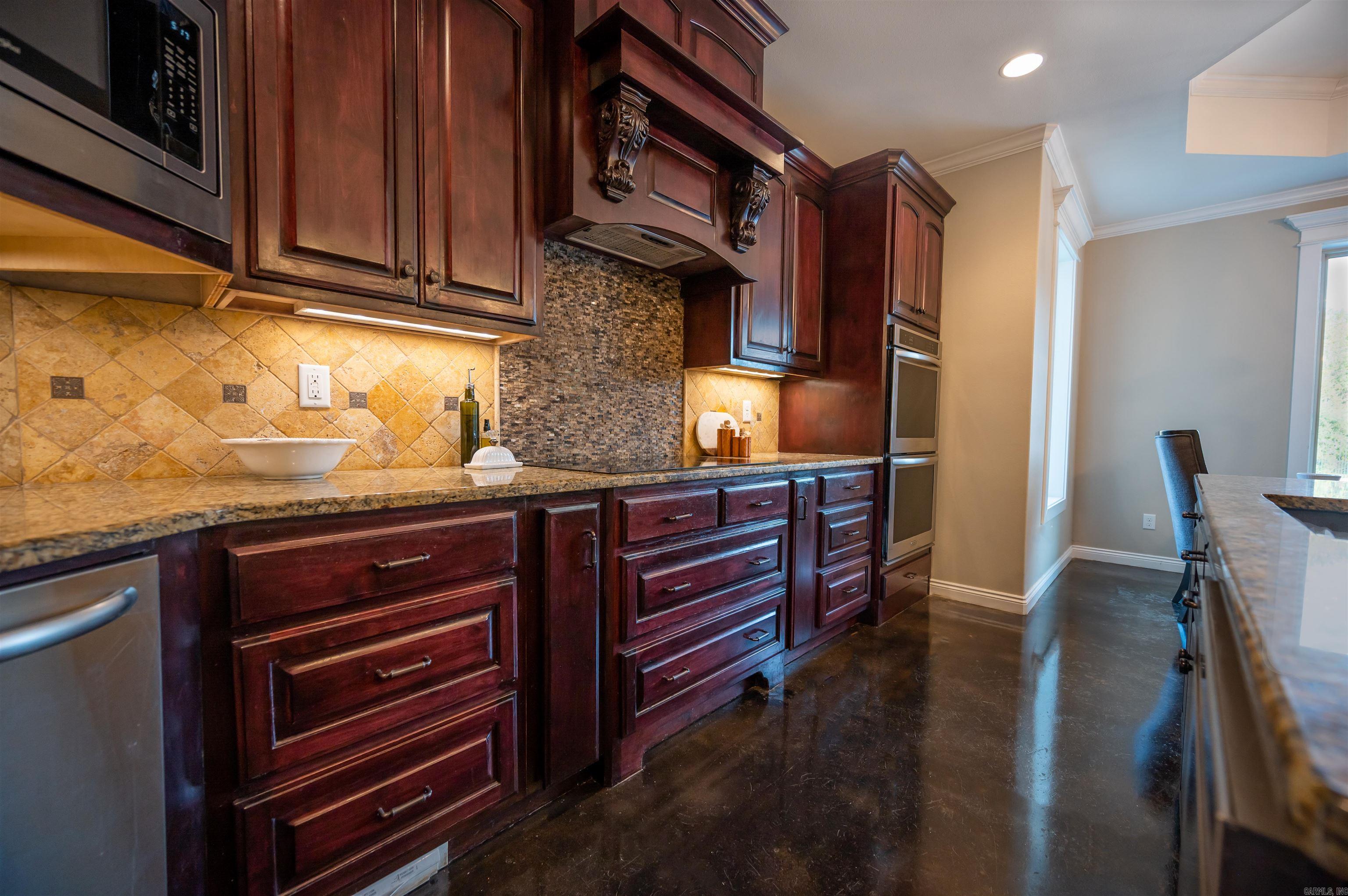 BELMONT ESTATES - Residential
